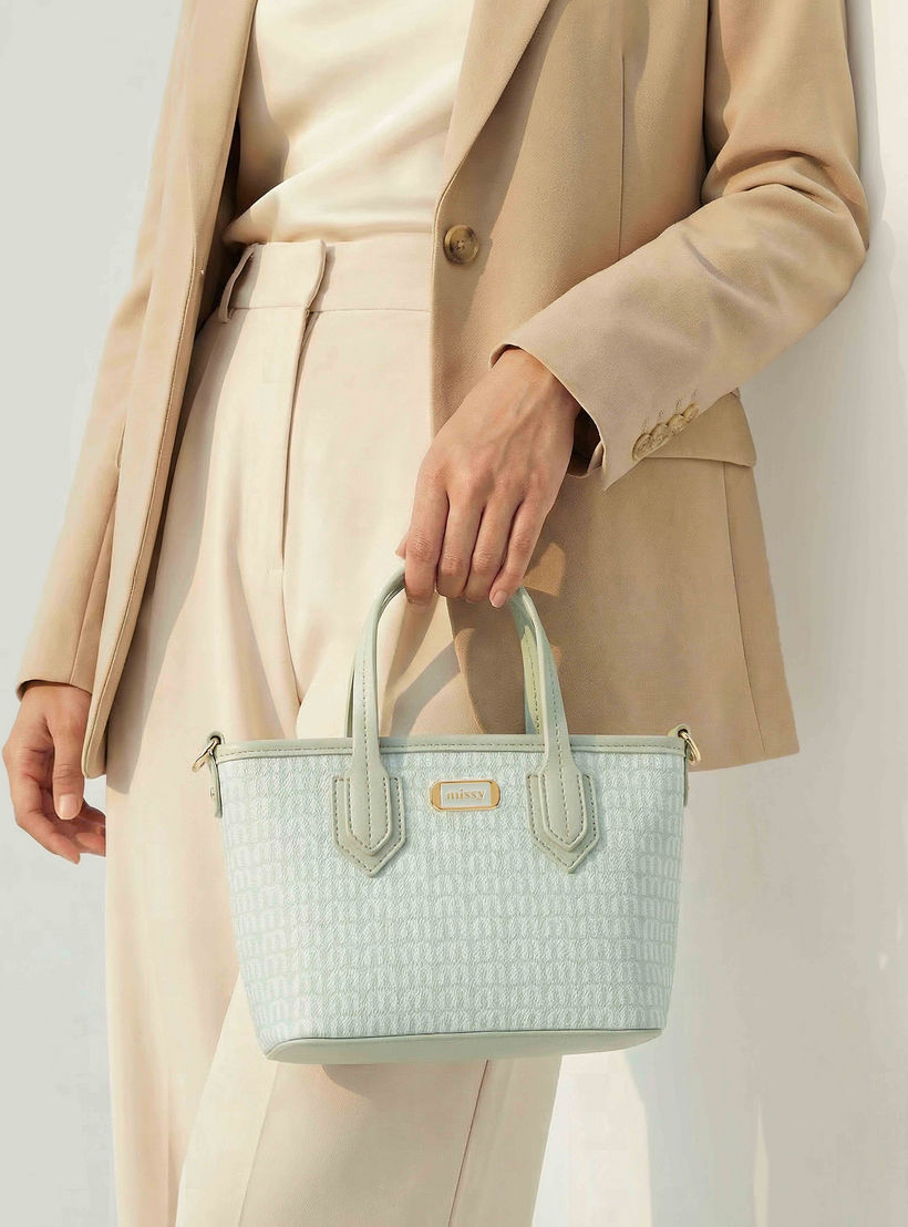 شنطة توتي بطبعات مونوجرام مع حزام قابل للفصل من ميسي-women-bagsandwallets-handbags-image-8
