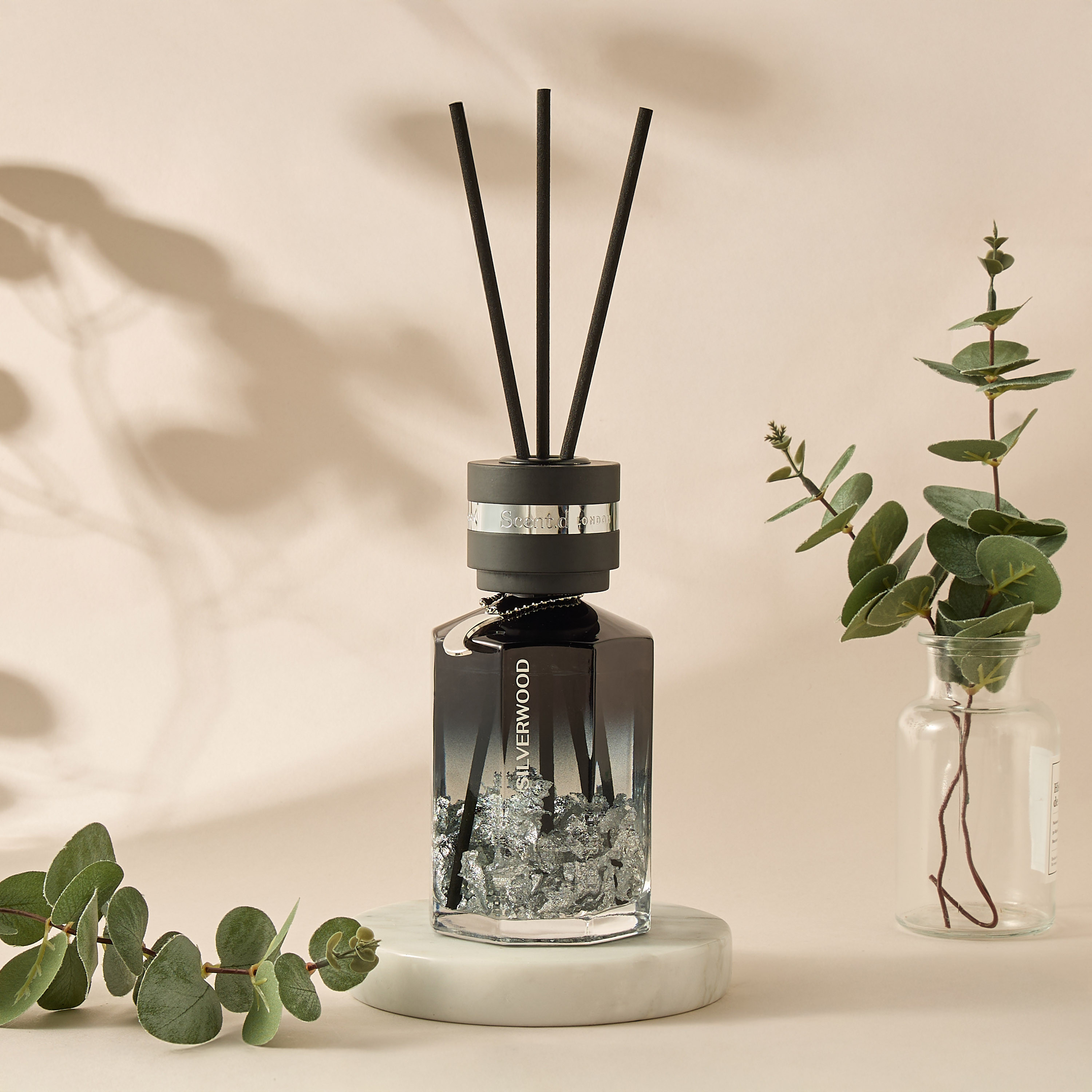 Scent.d London Aurum Silverwood Reed Diffuser - 450 ml-household-homefragrance-reeddiffusers-image-1
