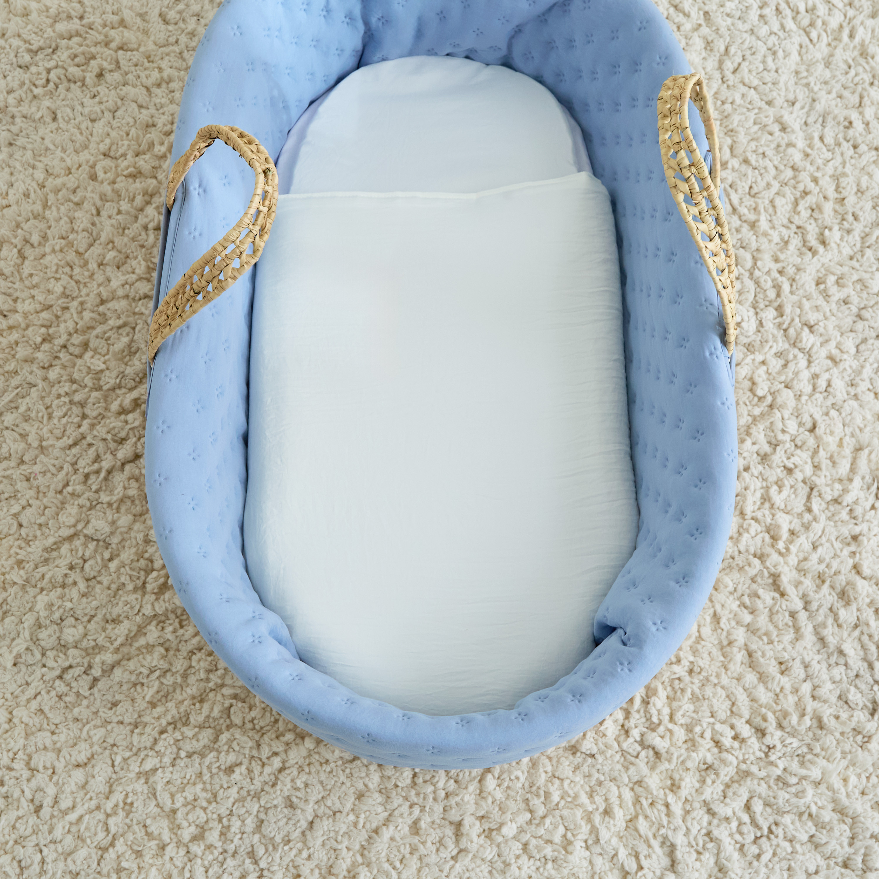سلة موسى بمقابض من كامبراس-baby-nursery-furniture-mosesbaskets-image-7