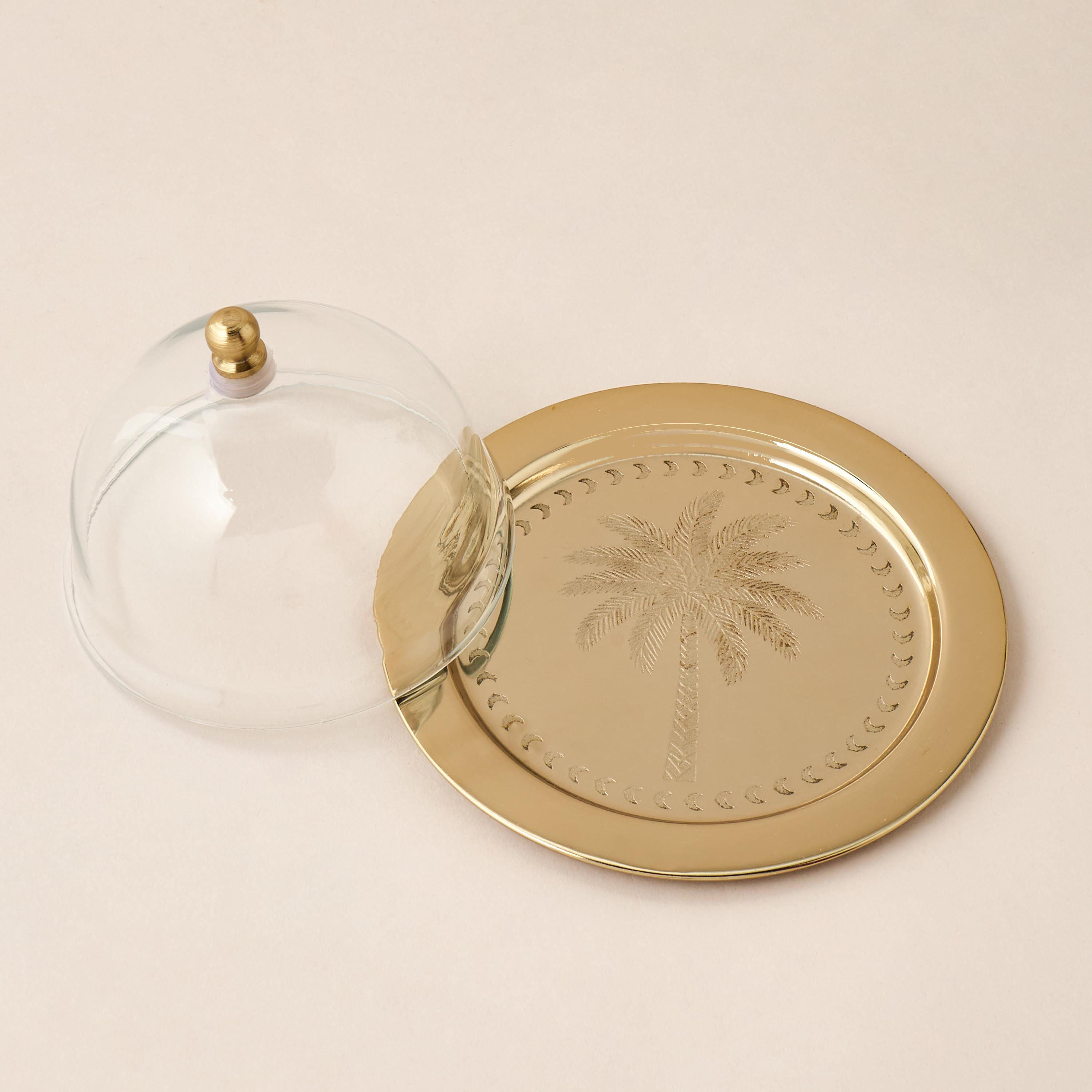 Palm Tree Embossed Date Tray with Lid - 17 cms-household-dining-dinnerware-bowls-image-3