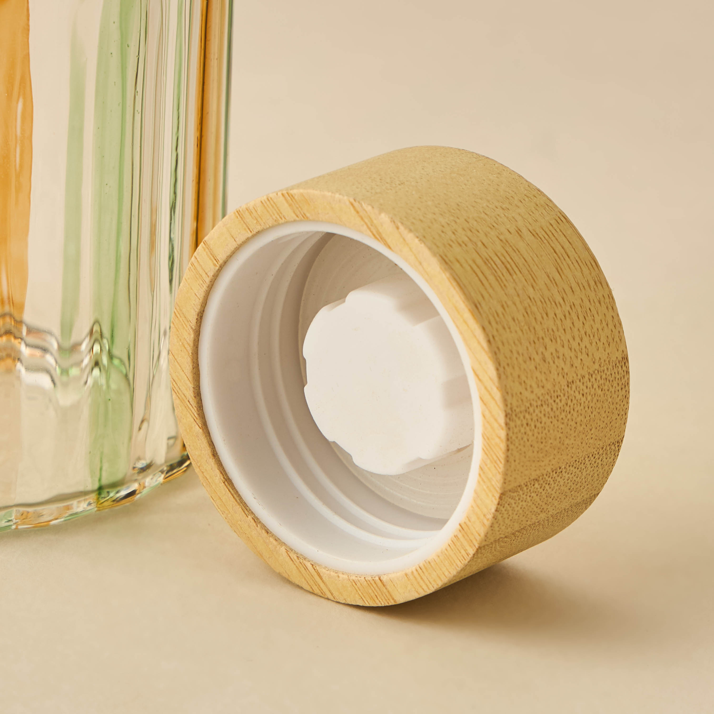قارورة مياه زجاج بطبعات شجر النخيل-household-dining-drinkserveware-bottles-image-3