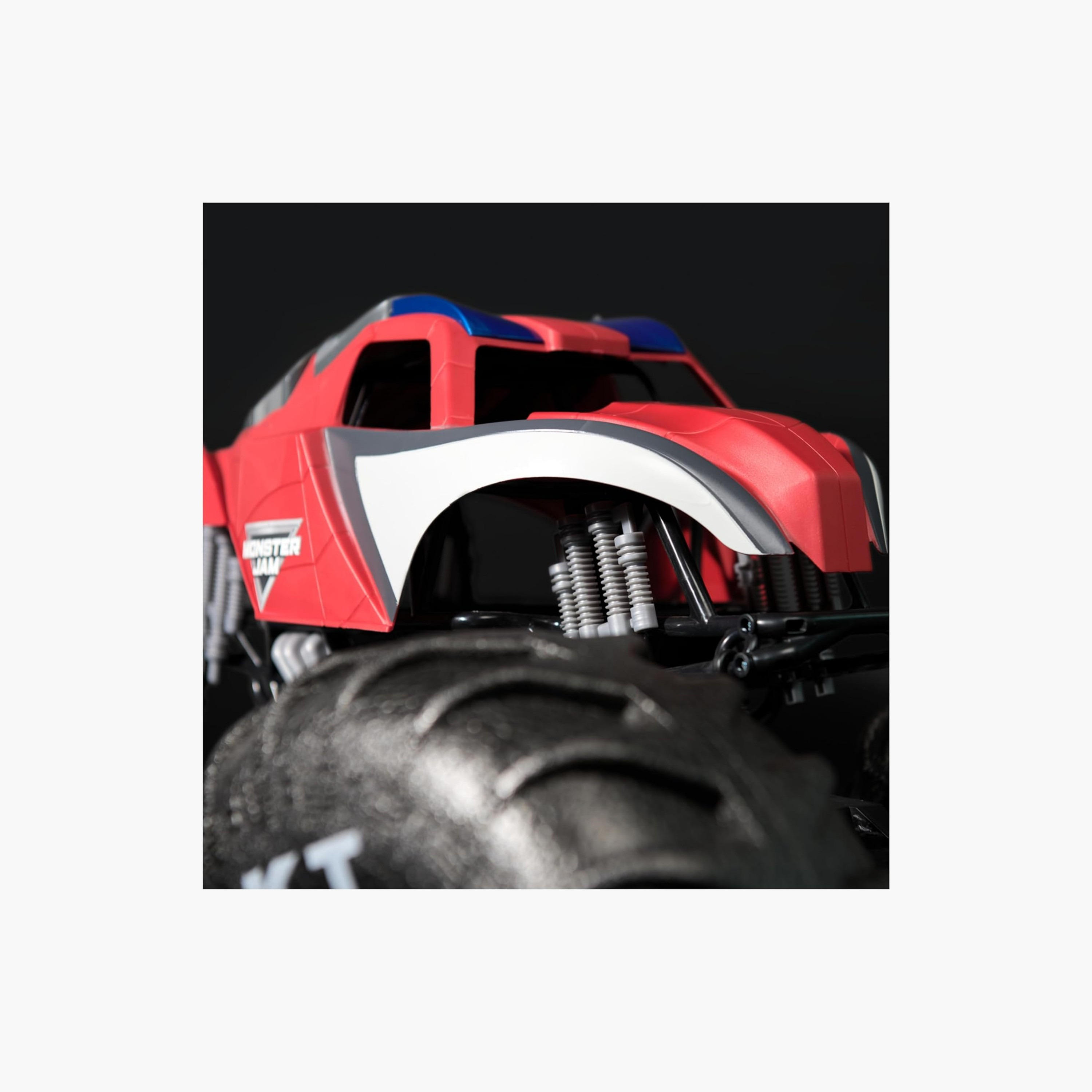 لعبة شاحنة سبايدر مان ميجا مارفل بجهاز تحكم عن بعد من مونستر جام-toys-remotecontrolledvehicles-rccars-image-4