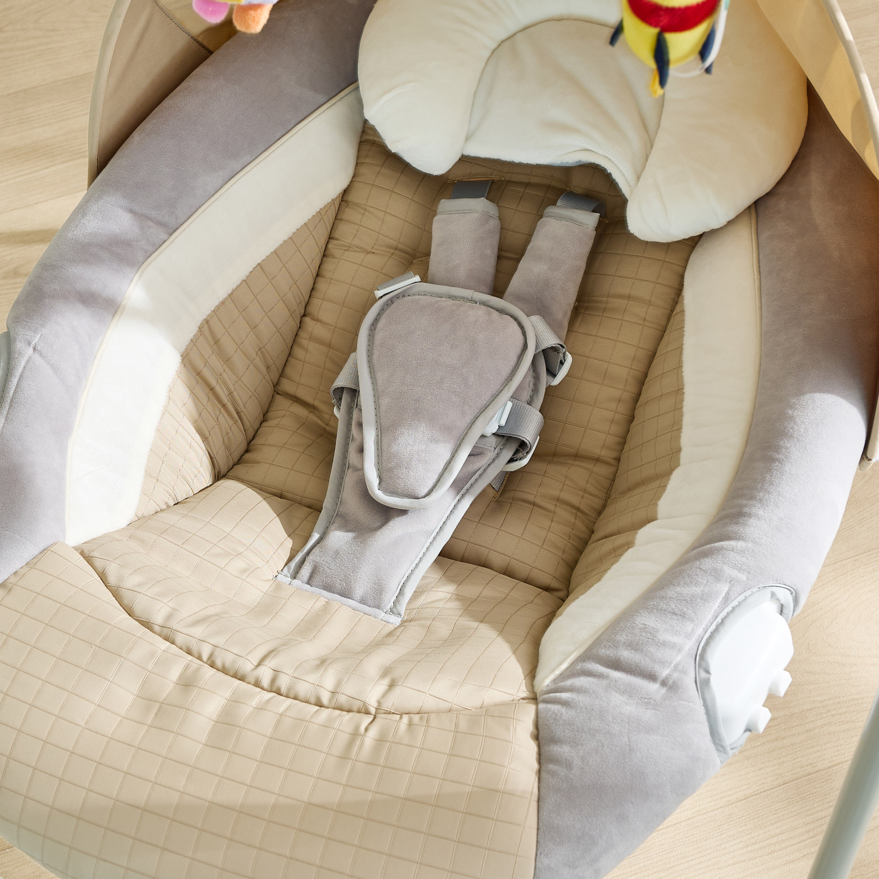 Juniors Lucas Baby Swing-baby-infantactivity-swings-image-4