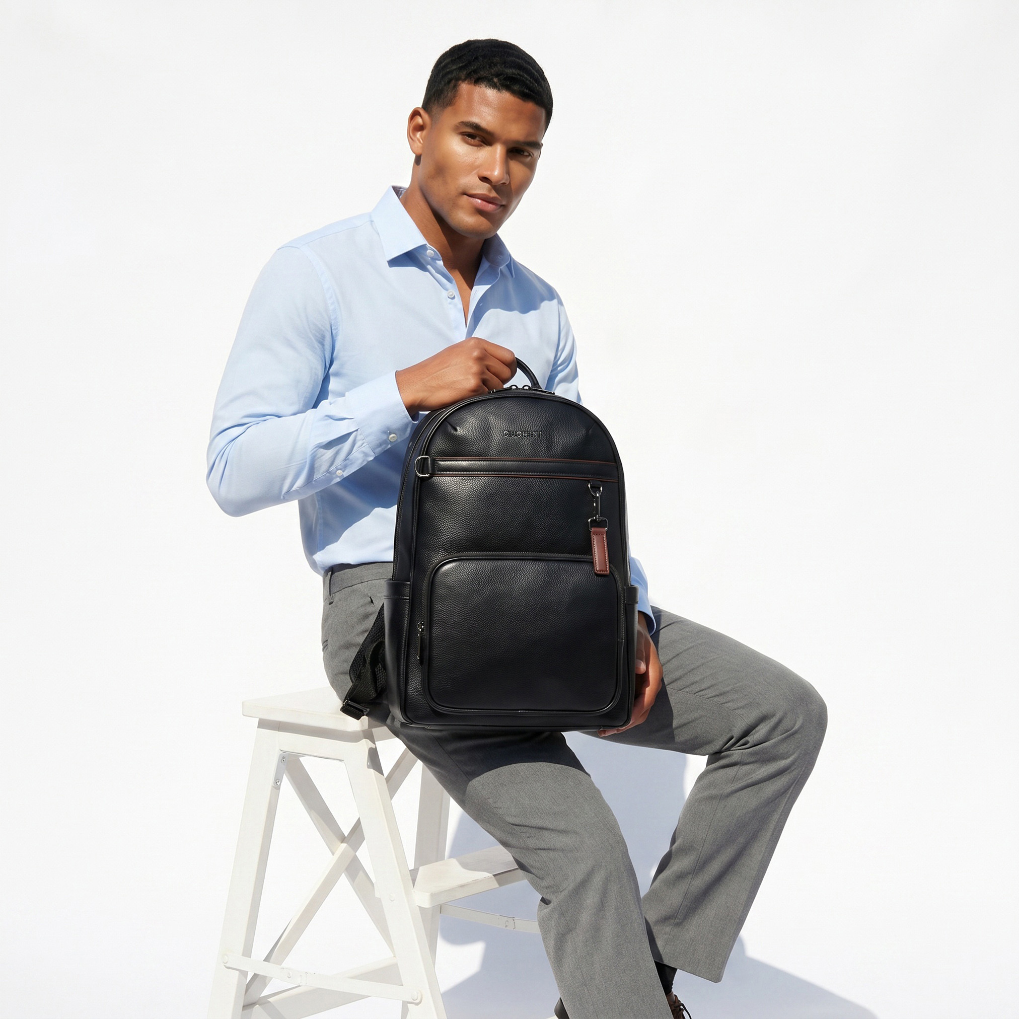 شنطة ظهر بأحزمة قابلة للتعديل للرجال من دوتشيني-travel-luggagesandbags-backpacks-image-2