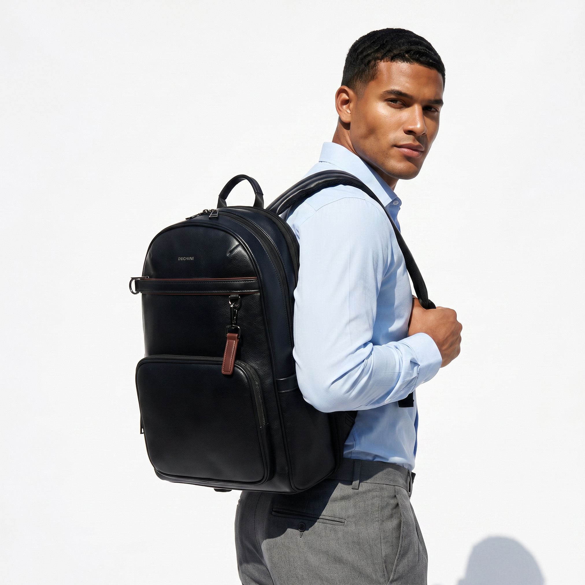 شنطة ظهر بأحزمة قابلة للتعديل للرجال من دوتشيني-travel-luggagesandbags-backpacks-image-9
