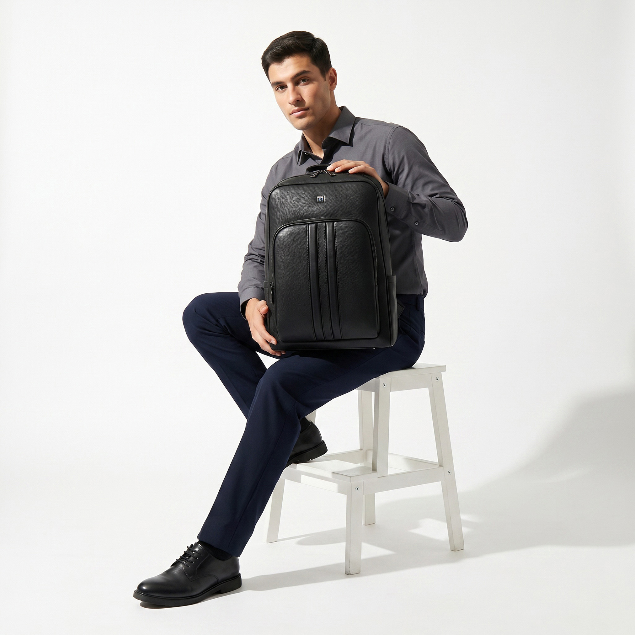 شنطة ظهر بحمالات قابلة للتعديل للرجال من دوتشيني-men-bags-image-10