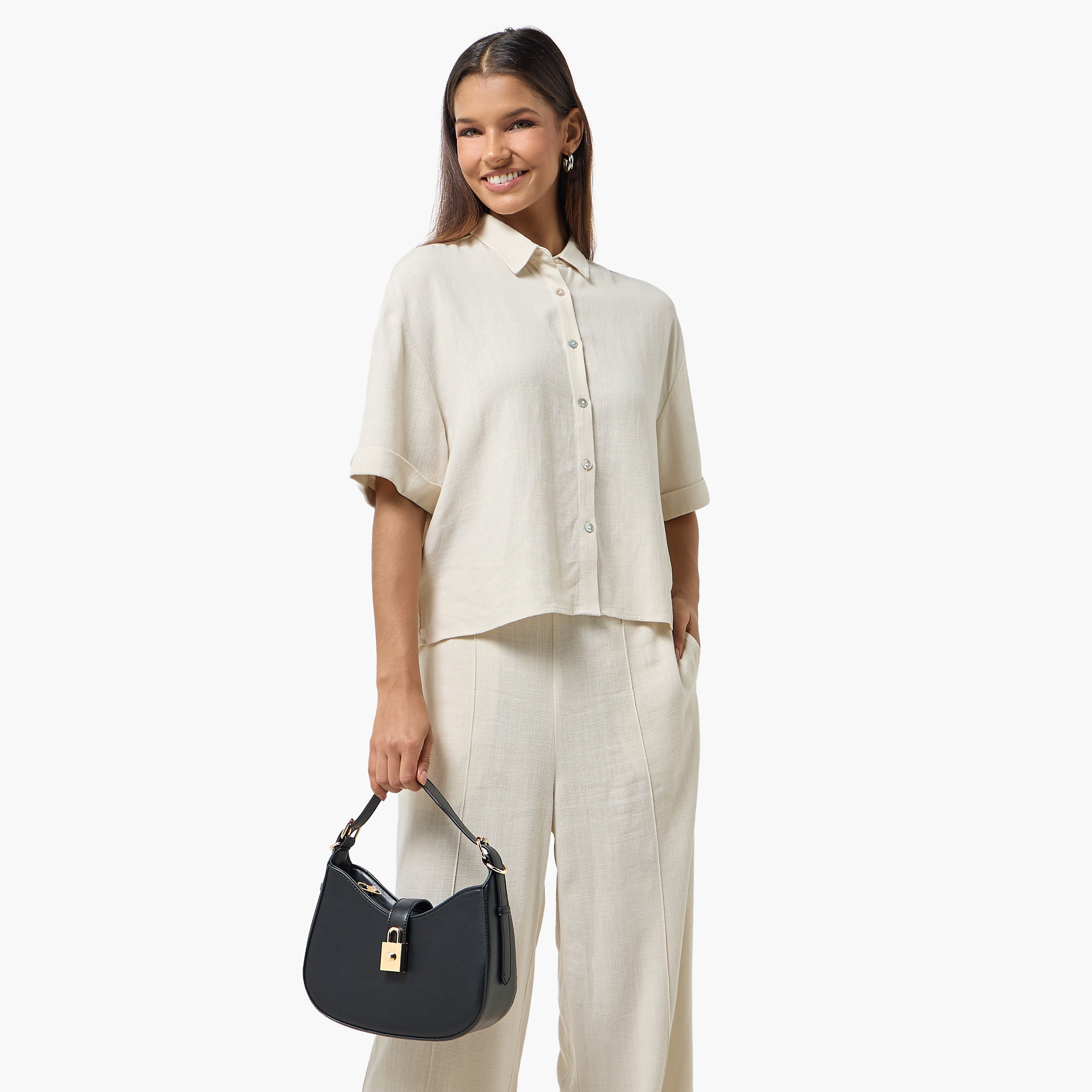 شنطة كروس بودي بتفاصيل دلايّة قفل مع حزام قابل للفصل من أدور-women-bagsandwallets-handbags-image-2