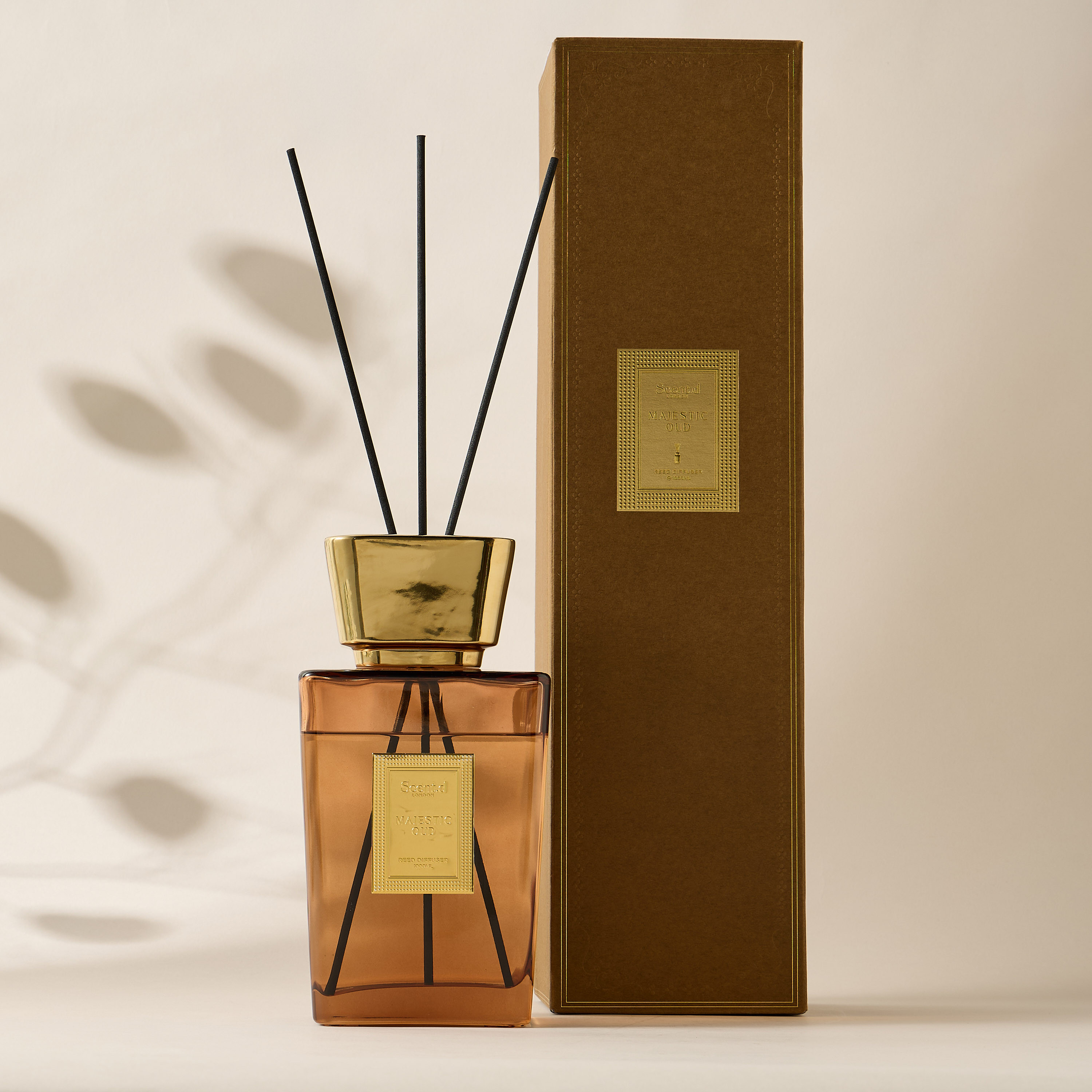 Scent.d London Maison Essence Majestic Oud Reed Diffuser - 1 L-household-homefragrance-reeddiffusers-image-3