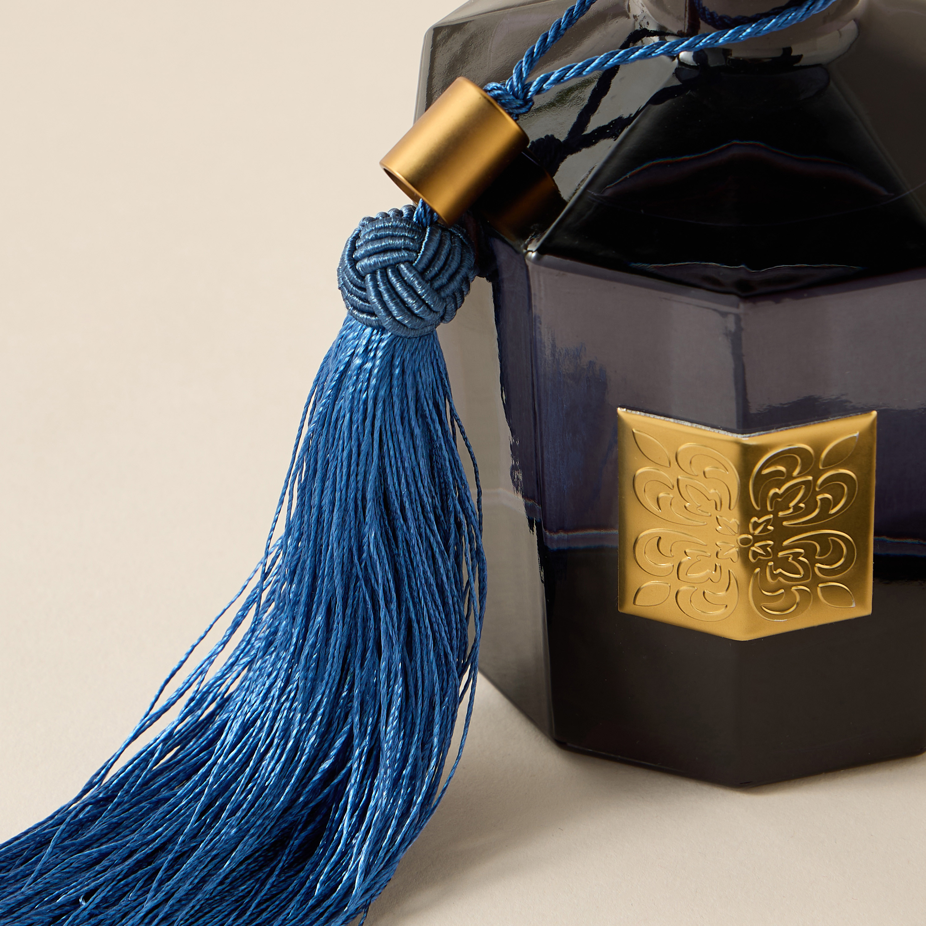 موزع عطور سافرون بلوم بالأعواد الخشبية إمبريال إيسنس من سنت.دي لندن - 250 مل-household-homefragrance-reeddiffusers-image-5