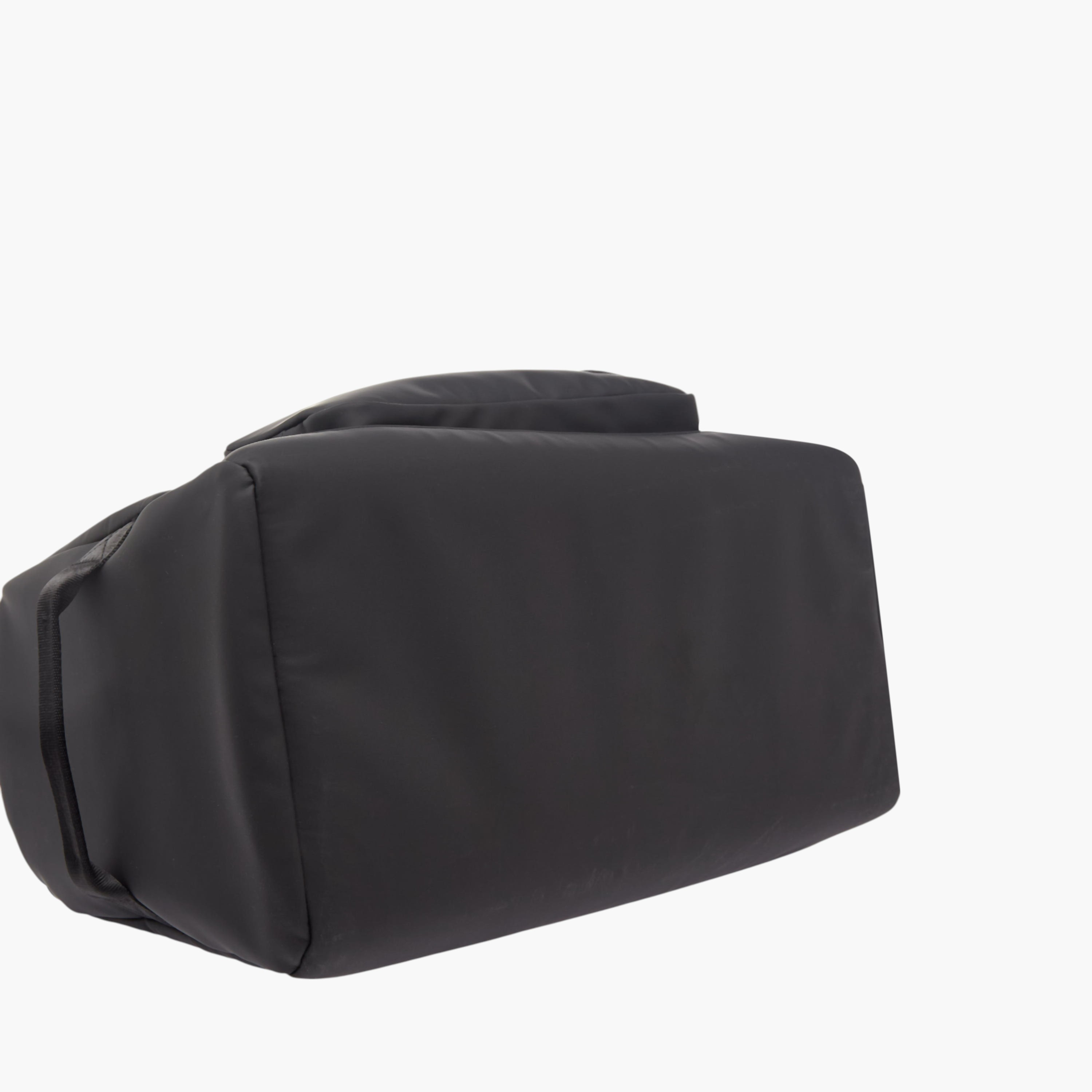 Lee Cooper Solid Duffle Bag with Zip Closure and Detachable Strap-travel-luggagesandbags-dufflebags-image-7