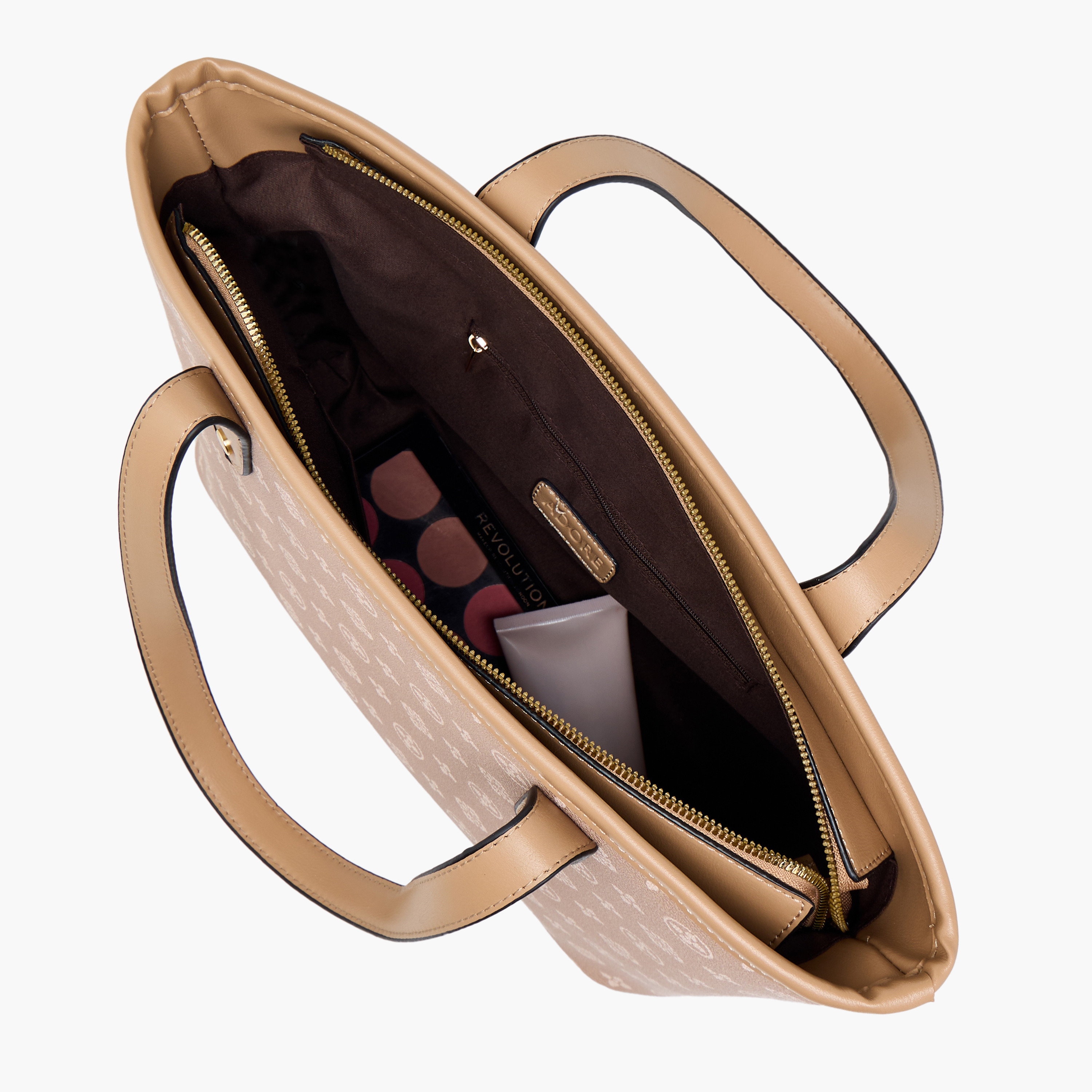 شنطة توت بمقابض مزدوجة وطبعات مونوجرام من أدور توم-women-bagsandwallets-handbags-image-9