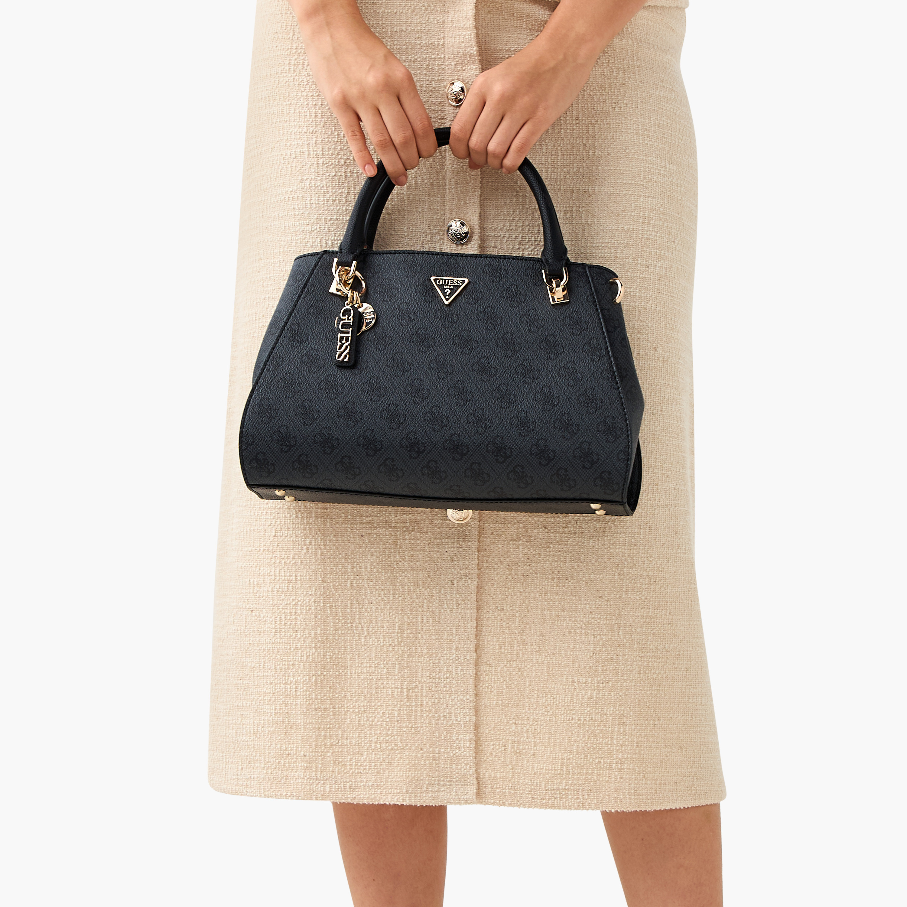 شنطة ساتشيل بمقابض مزدوجة وطبعات مونوجرام نويل II من جيس-women-bagsandwallets-handbags-image-2