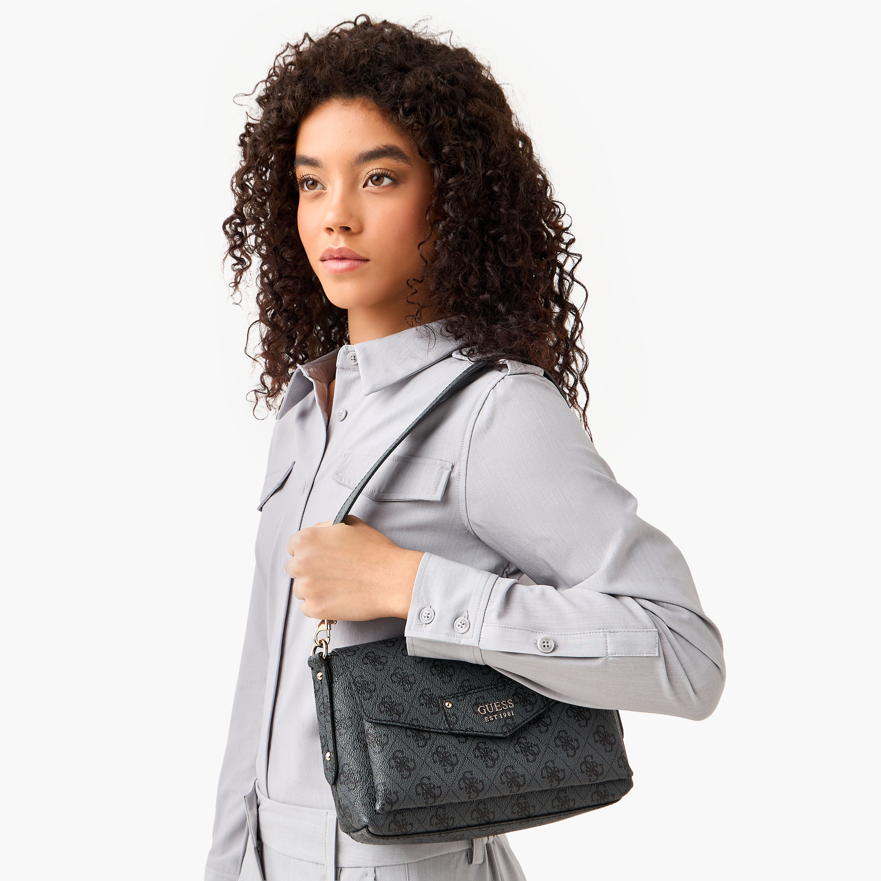 شنطة كتف بطبعات مونوجرام مع حزام كتف قابل للتعديل إيكو برينتون من جيس-women-bagsandwallets-handbags-image-8