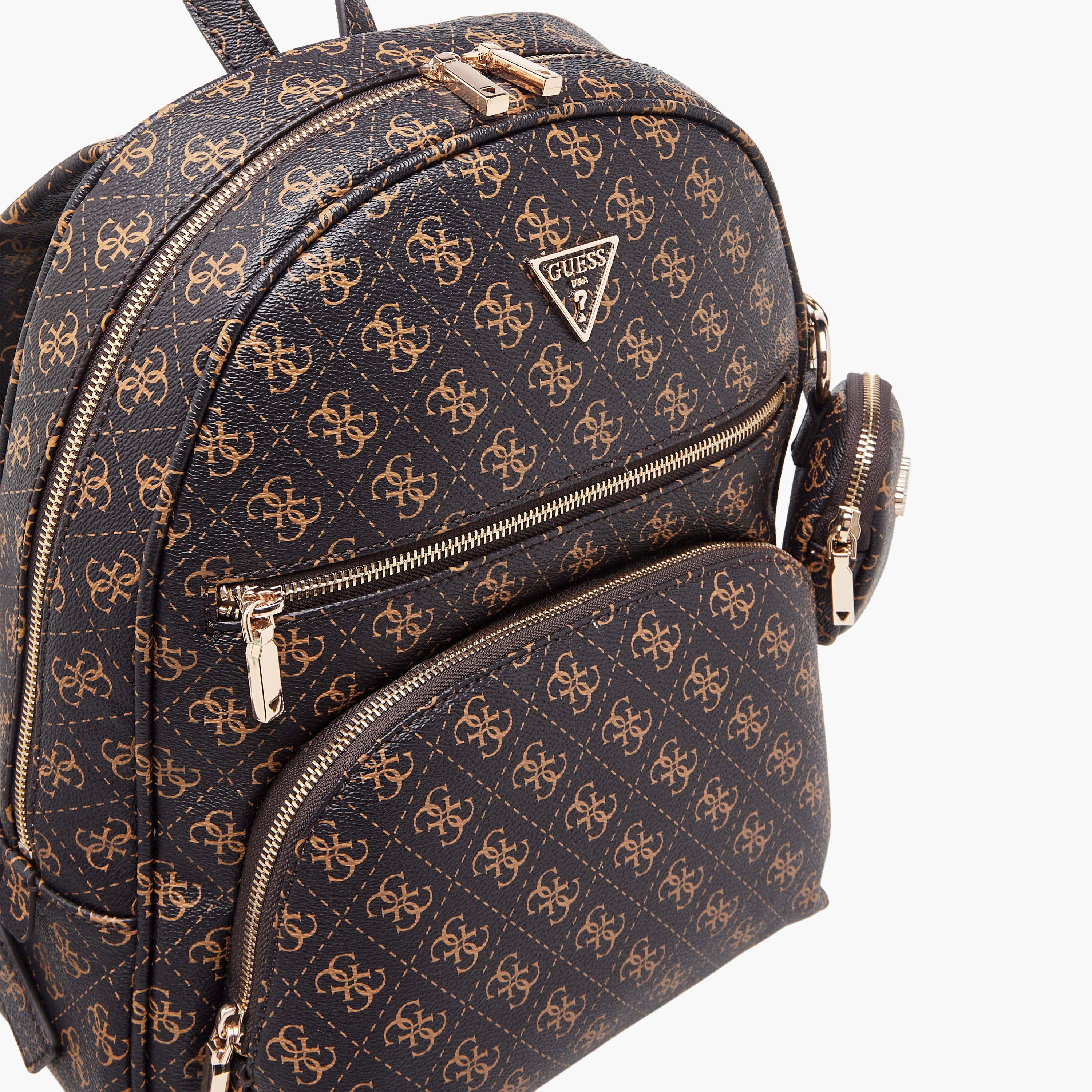 شنطة ظهر بطبعات مونوجرام "باور بلاي تيك" مع شنطة صغيرة من جيس-women-bagsandwallets-handbags-image-5