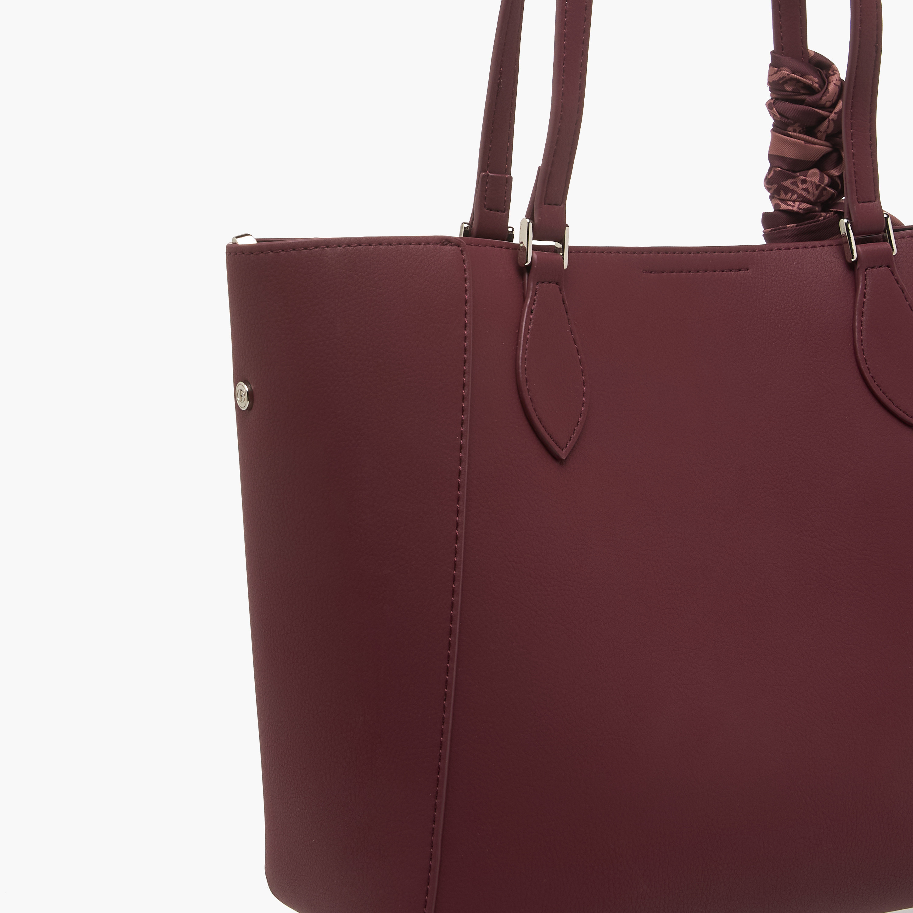 شنطة توتي بتفاصيل وشاح مع محفظة من كريسبيلا-women-bagsandwallets-handbags-image-8