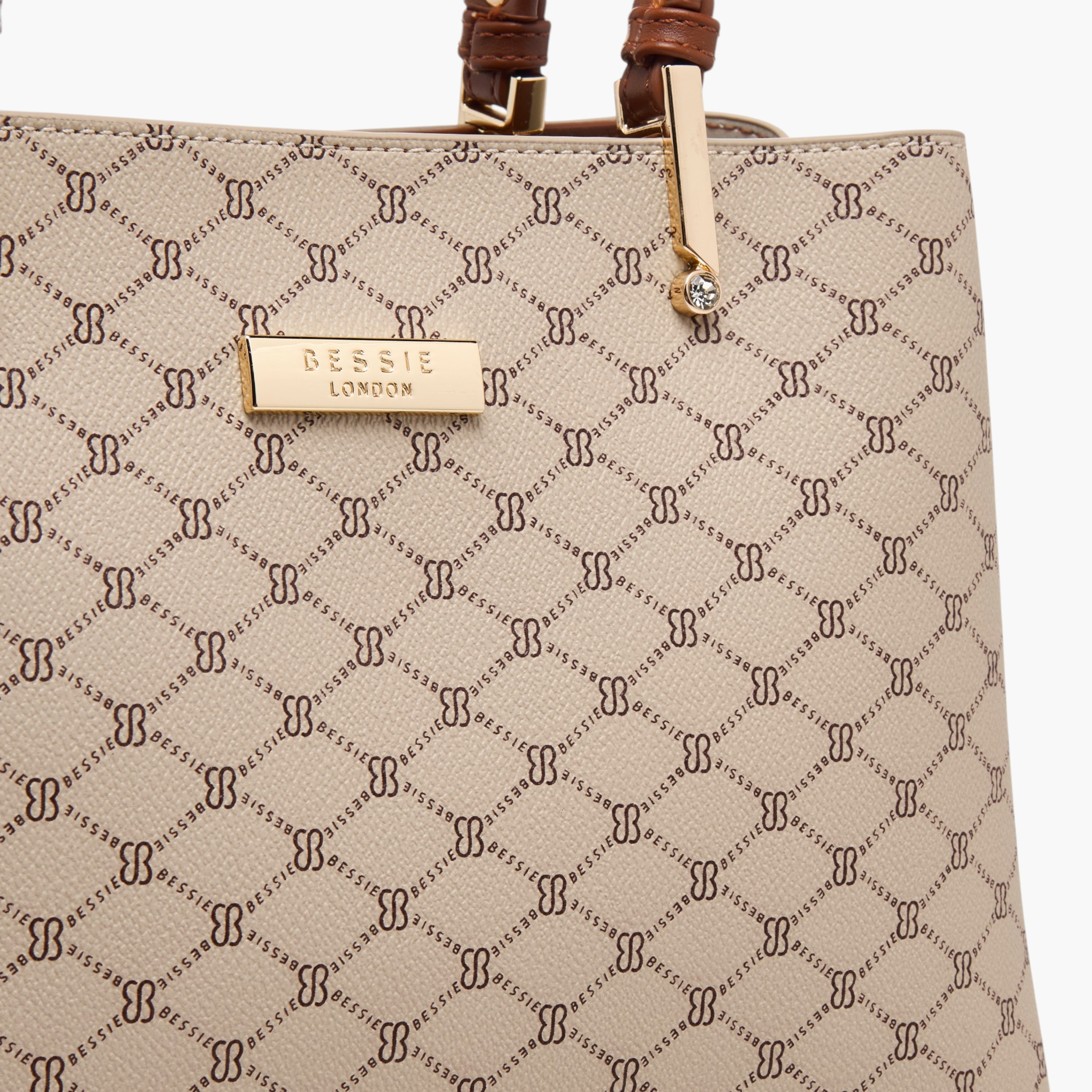 شنطة كروس بودي مربعات بحزتم قابل للفصل من بيسي لندن-women-bagsandwallets-handbags-image-4
