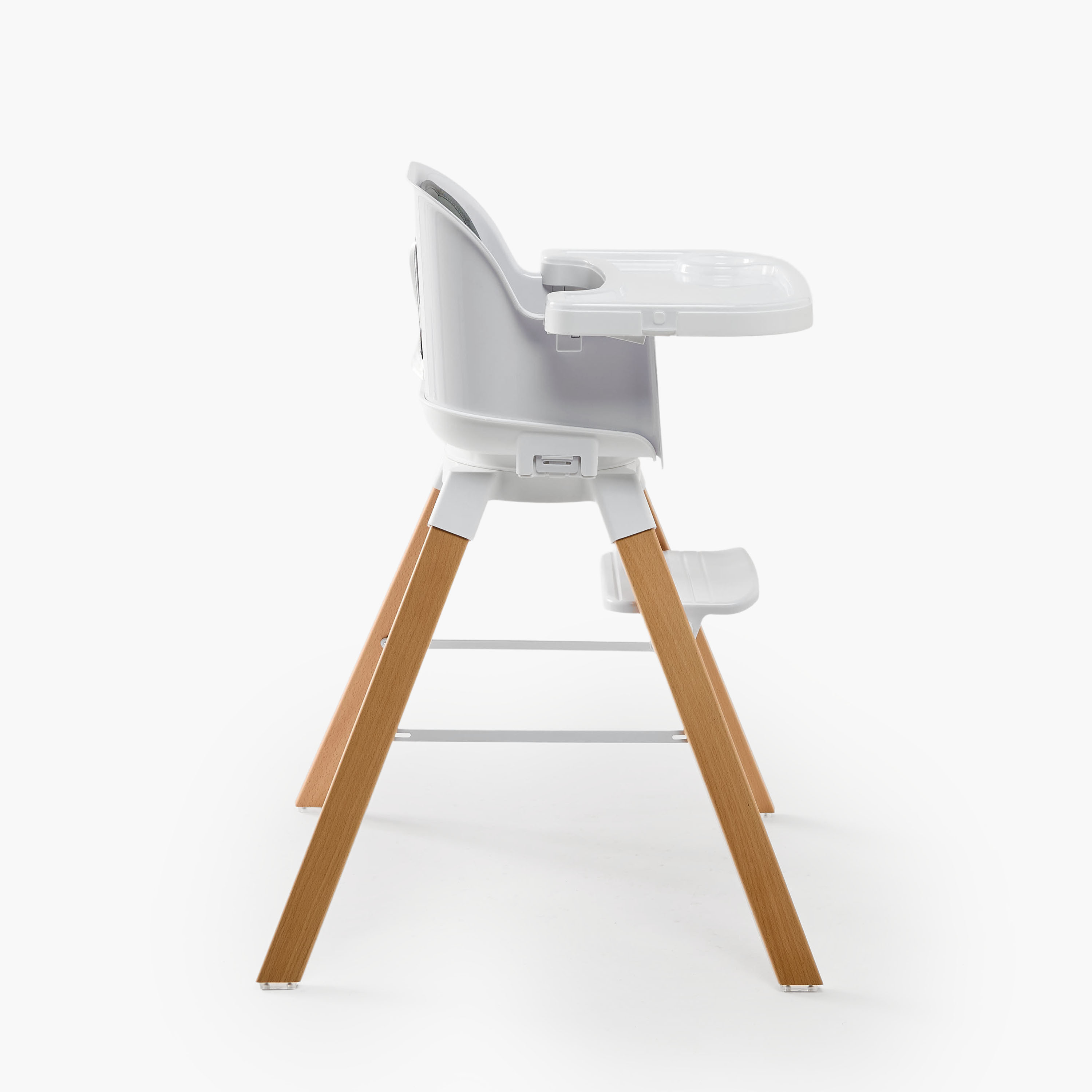 Juniors Nemy High Chair with Adjustable Tray-baby-feeding-highchairsandboosters-image-3