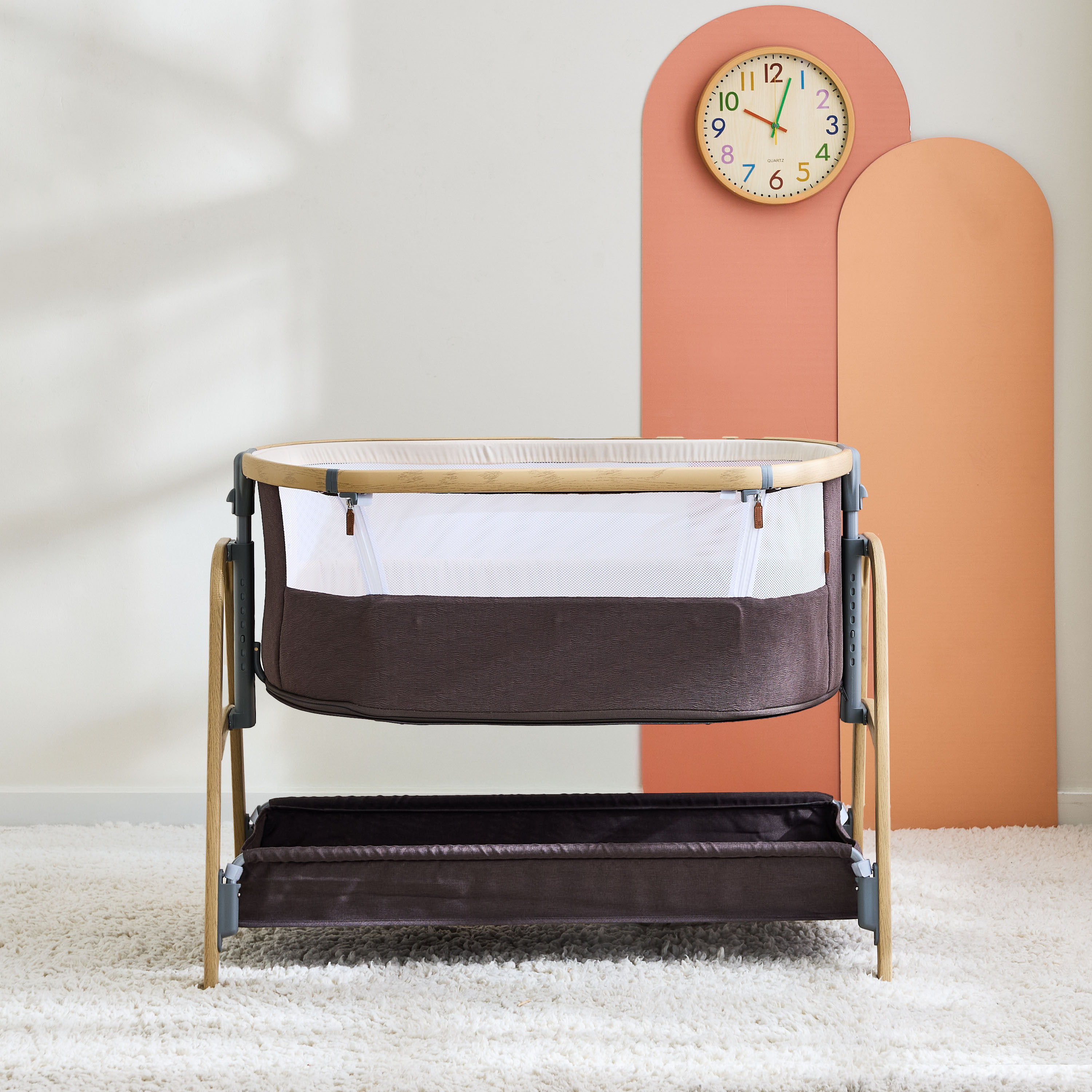 Giggles Alladin Baby Bassinet with Storage, 101x54x81.5 cms-baby-nursery-furniture-cribsandbeds-bassinets-image-5