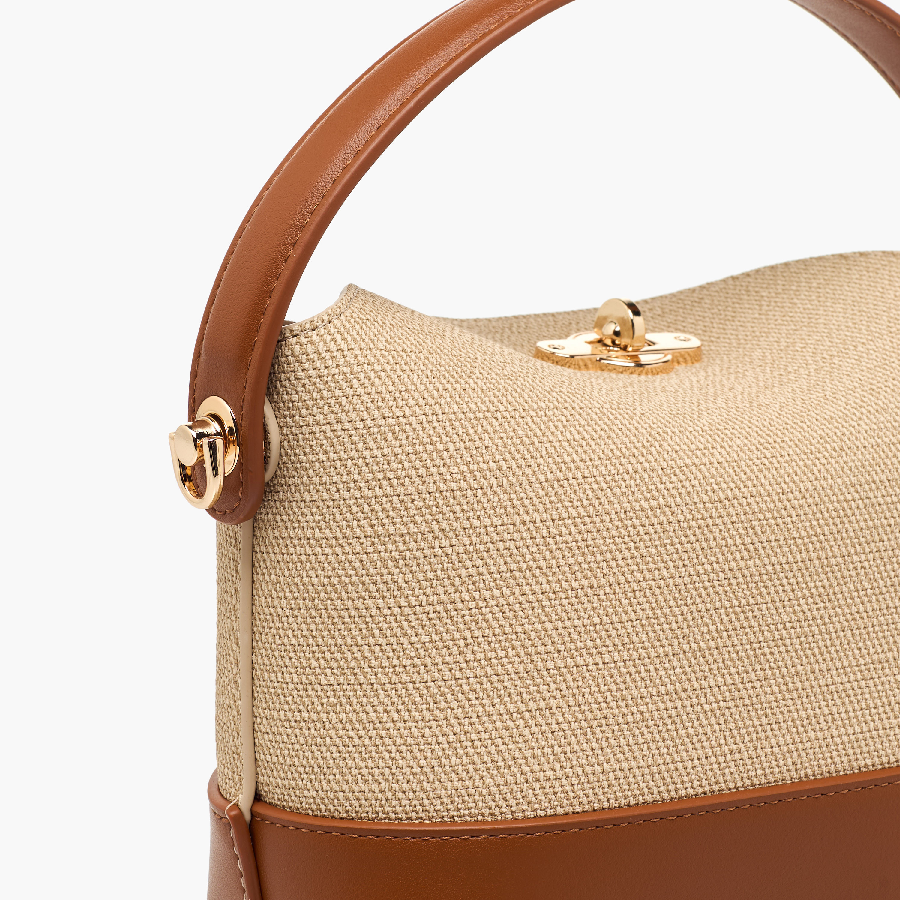 شنطة ساتشيل بارزة الملمس بقفل إغلاق من لو كونفورت-women-bagsandwallets-handbags-image-6
