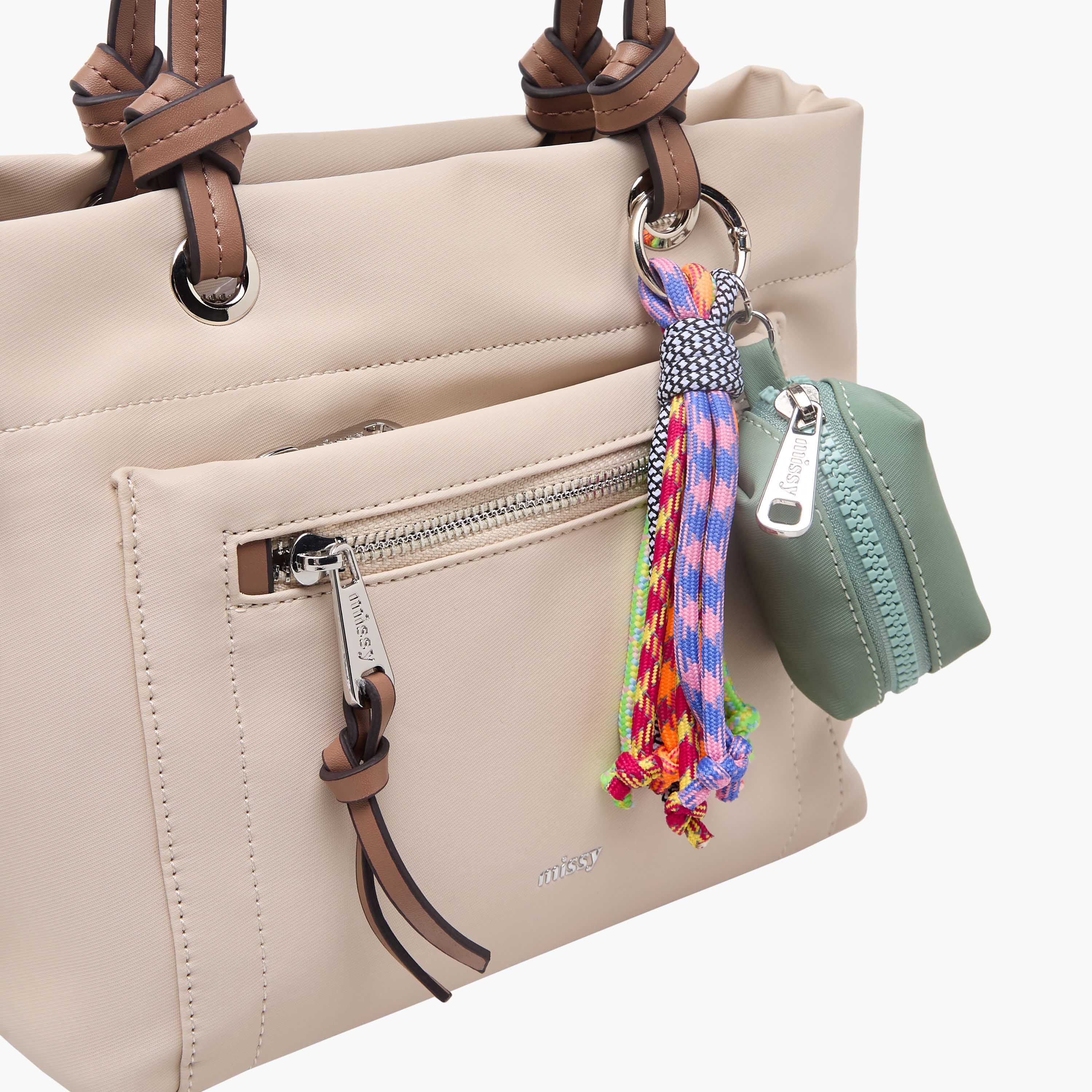 شنطة توتي سادة بدلاية من ميسي-women-bagsandwallets-handbags-image-6
