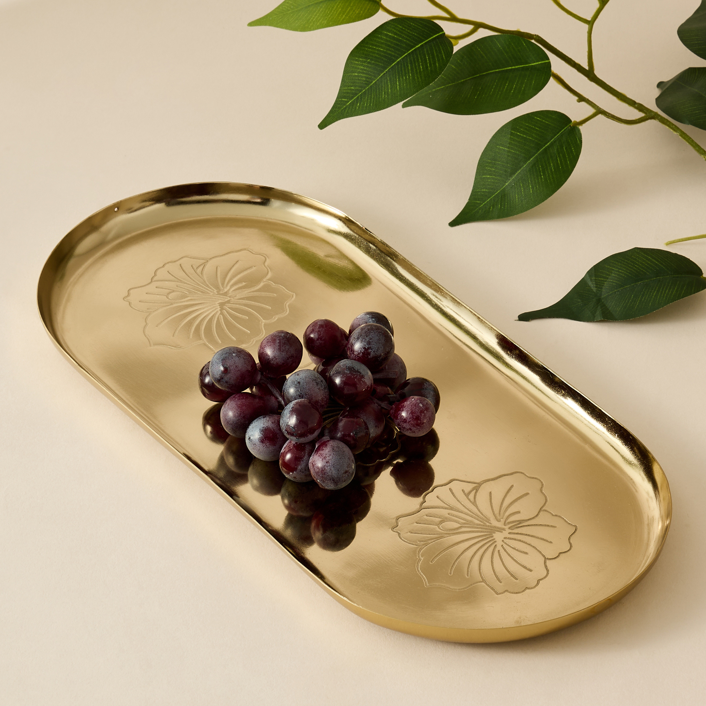 Hibiscus Engraved Oval Serving Tray - 35x16 cms-household-decor-boxesandtrays-image-5