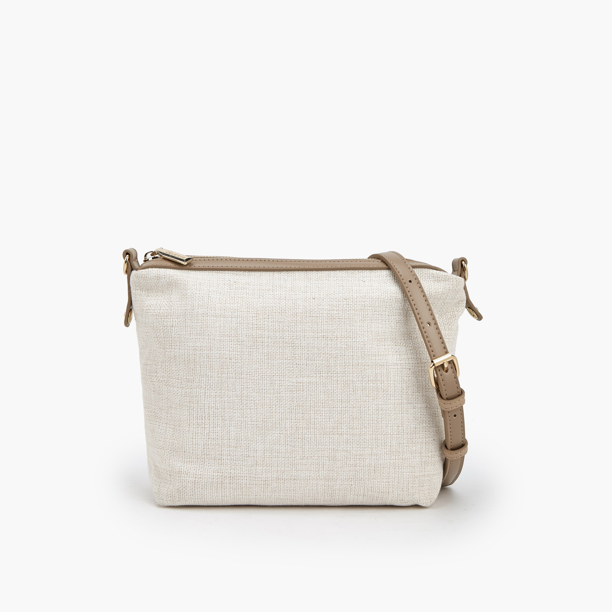 شنطة توت بتفاصيل مفرغة وشنطة صغيرة من سيليست-women-bagsandwallets-handbags-image-8