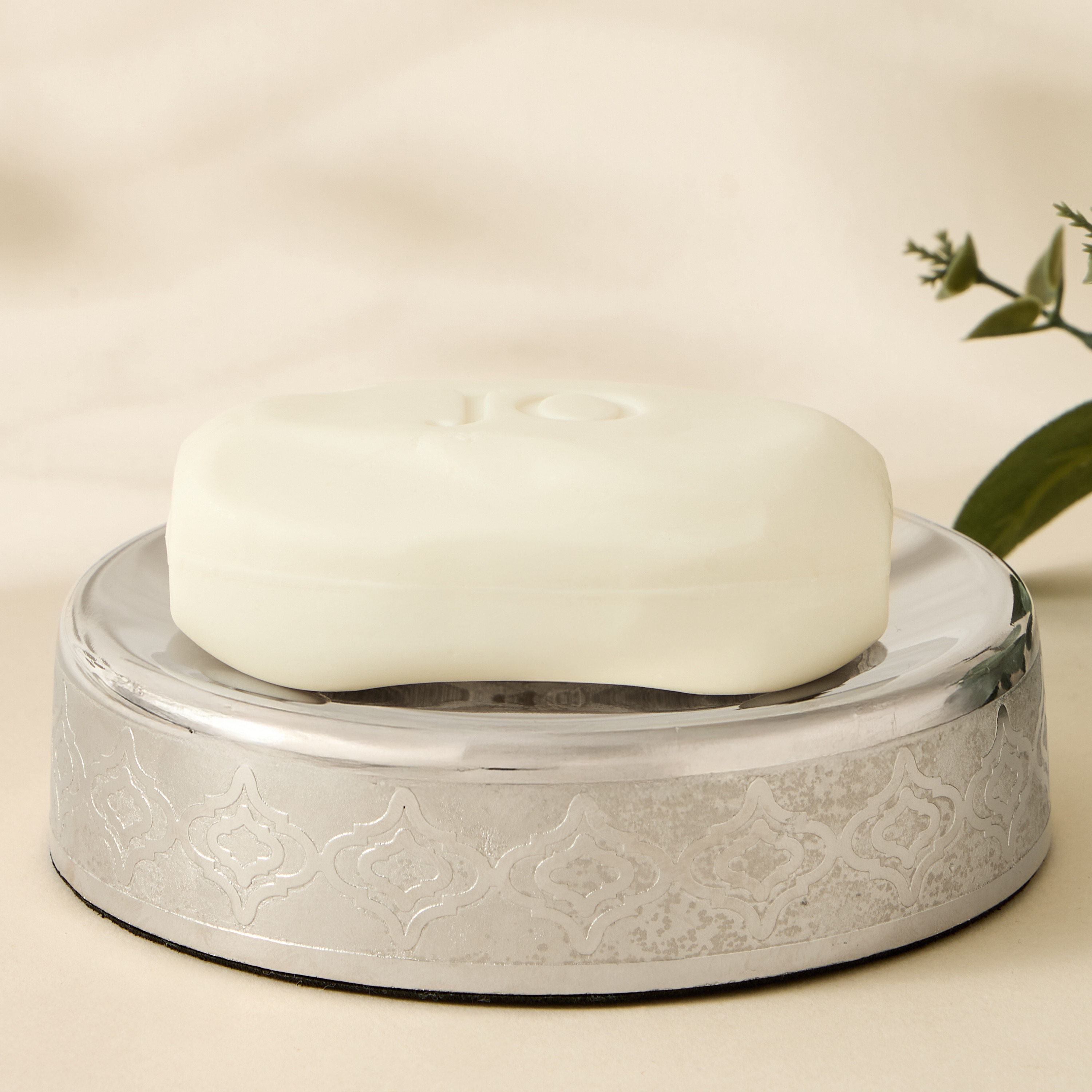Mirage Embossed Stainless Steel Soap Dish-household-bathandlaundry-bathaccessories-soapdishesanddispensers-image-1