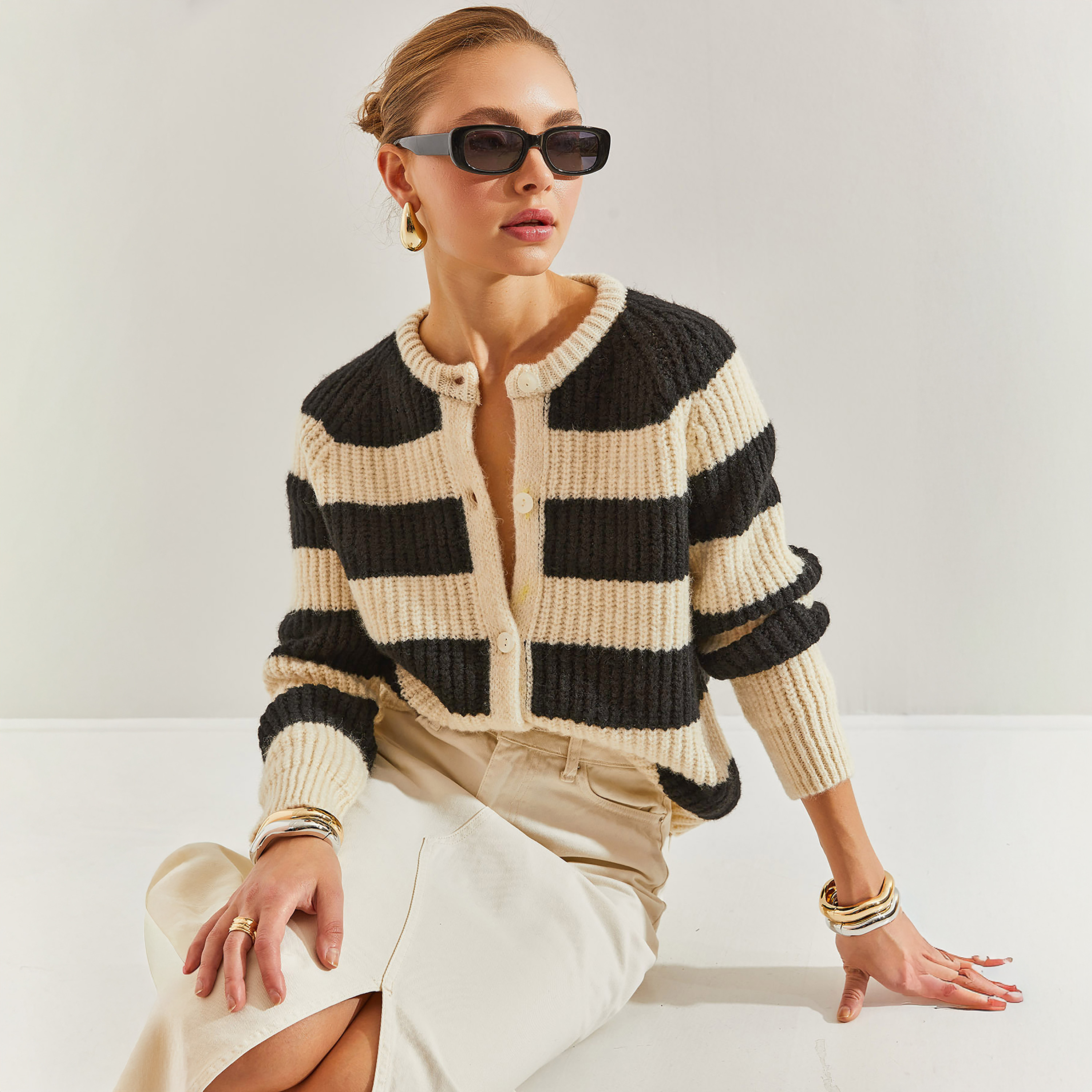 Bianco Lucci Cream Knitted Strap Women's Cardigan-women-winterwear-cardigansandjumpers-cardigans-image-2