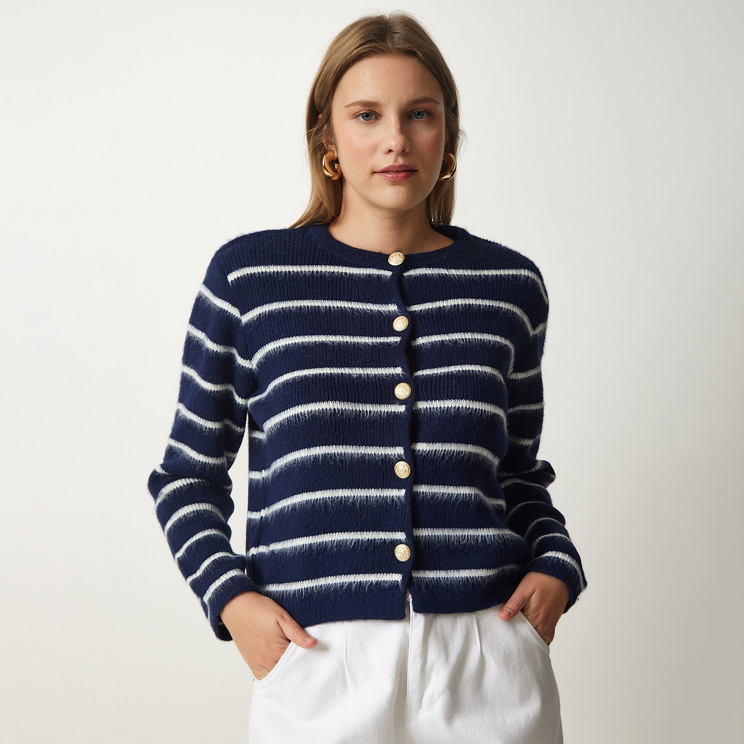 سعادة إسطنبول سترة نسائية مخطط أزرق-women-winterwear-cardigansandjumpers-cardigans-image-1