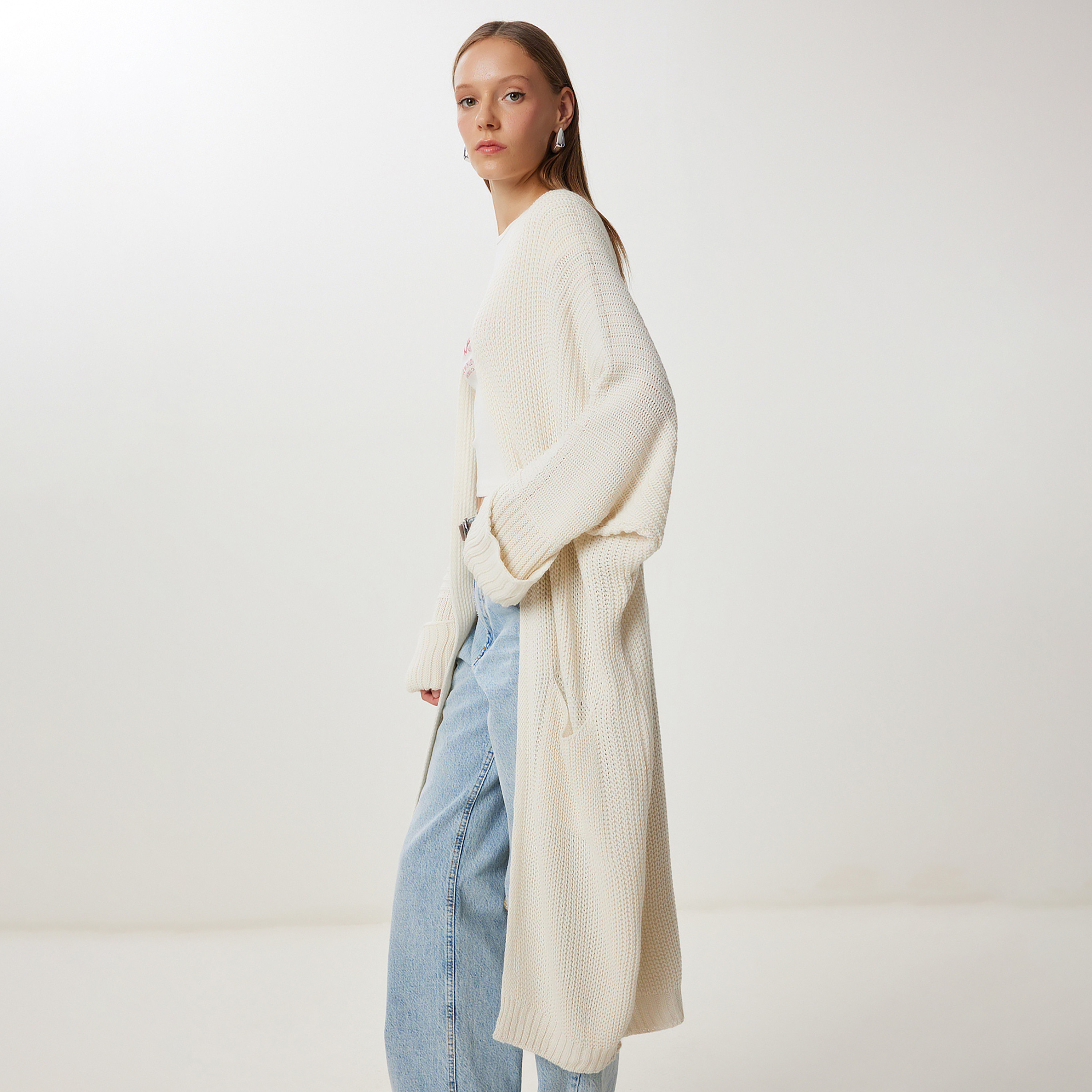 Happiness Istanbul White Knitted Women's Cardigan-women-winterwear-cardigansandjumpers-cardigans-image-3