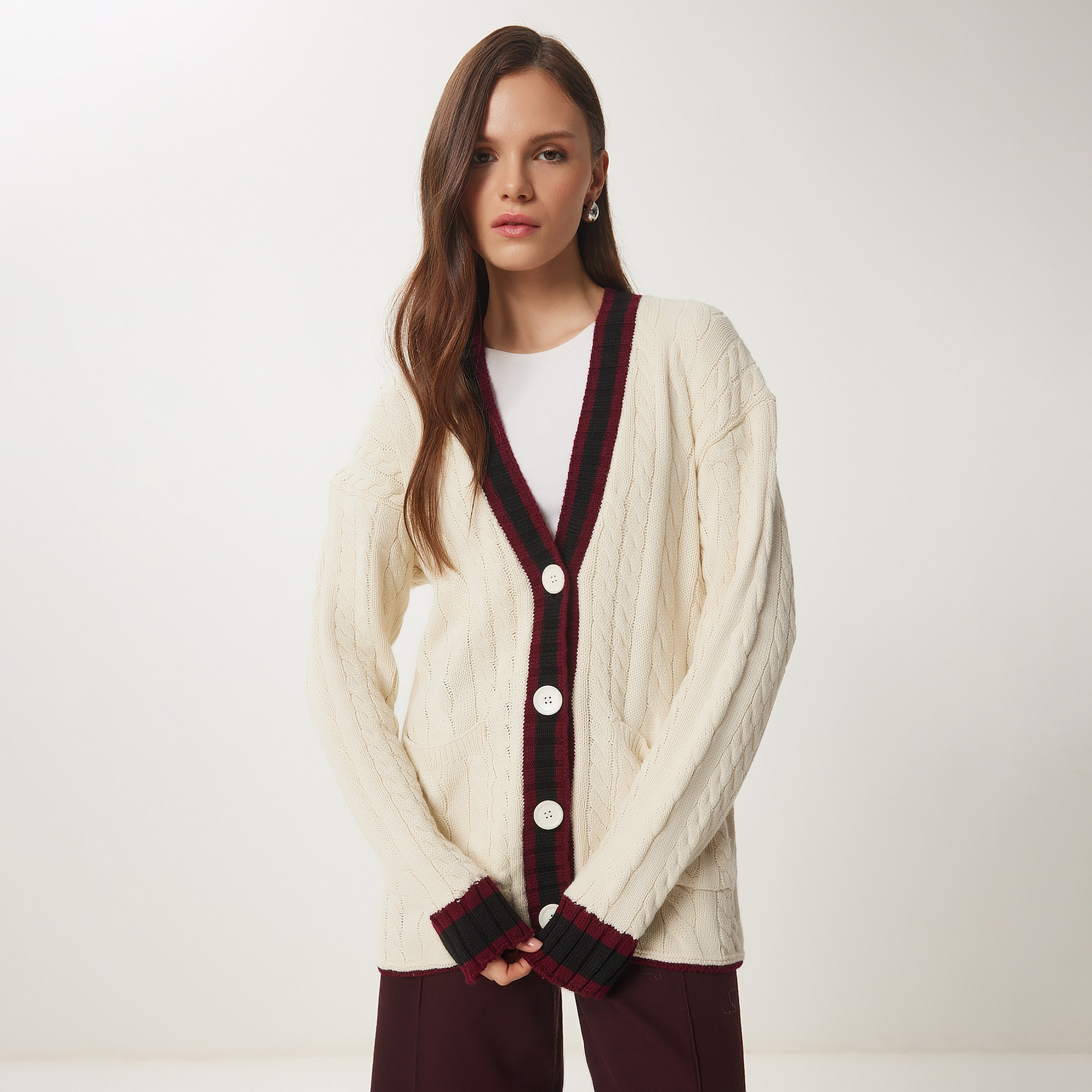 سعادة إسطنبول كابل محبوك بأكمام منسدلة من كارديغان نسائي-women-winterwear-cardigansandjumpers-cardigans-image-4