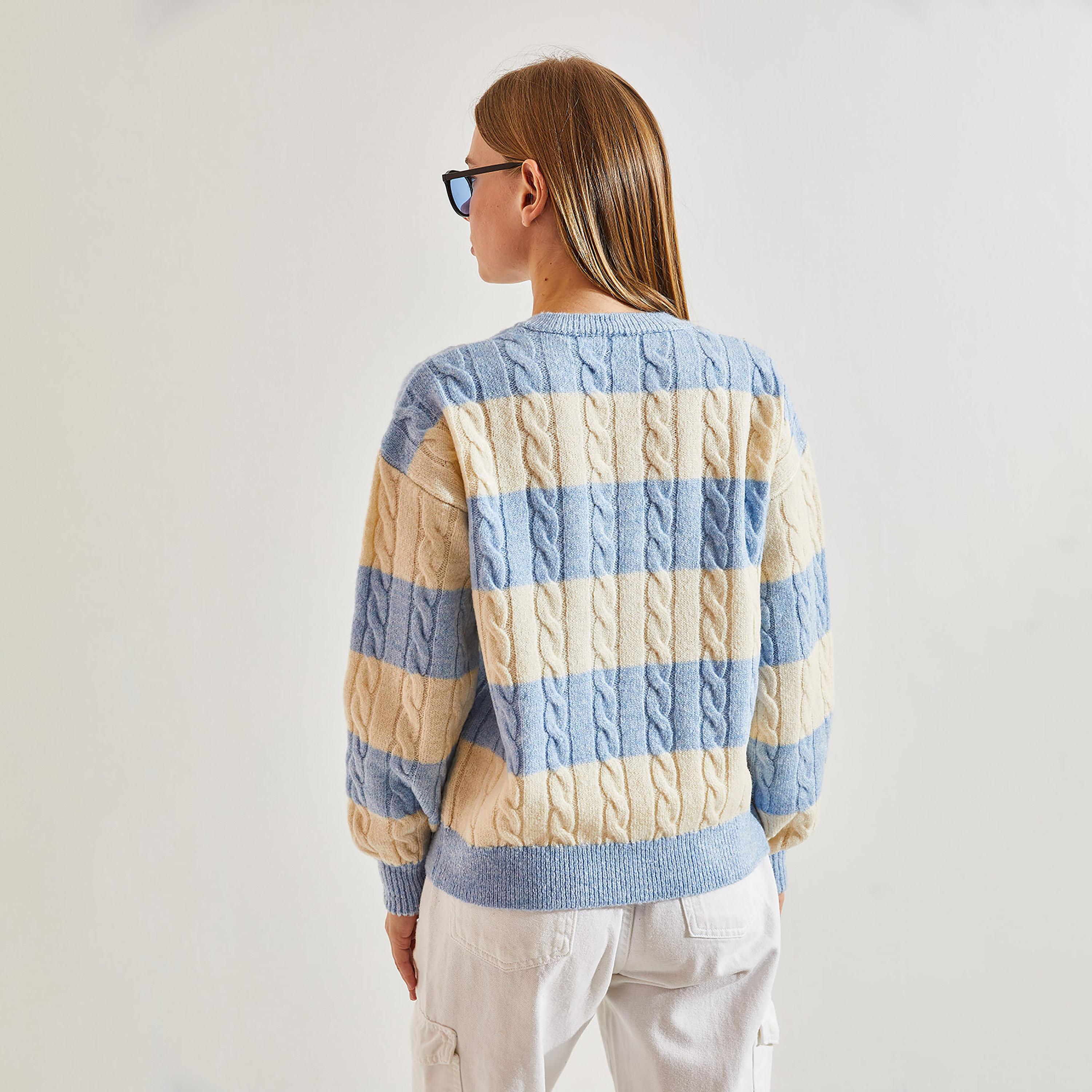 كنزة نسائية محبوكة بنمط كابل من بيانكو لوتشي-women-clothing-cardigansandjumpers-jumpers-image-6