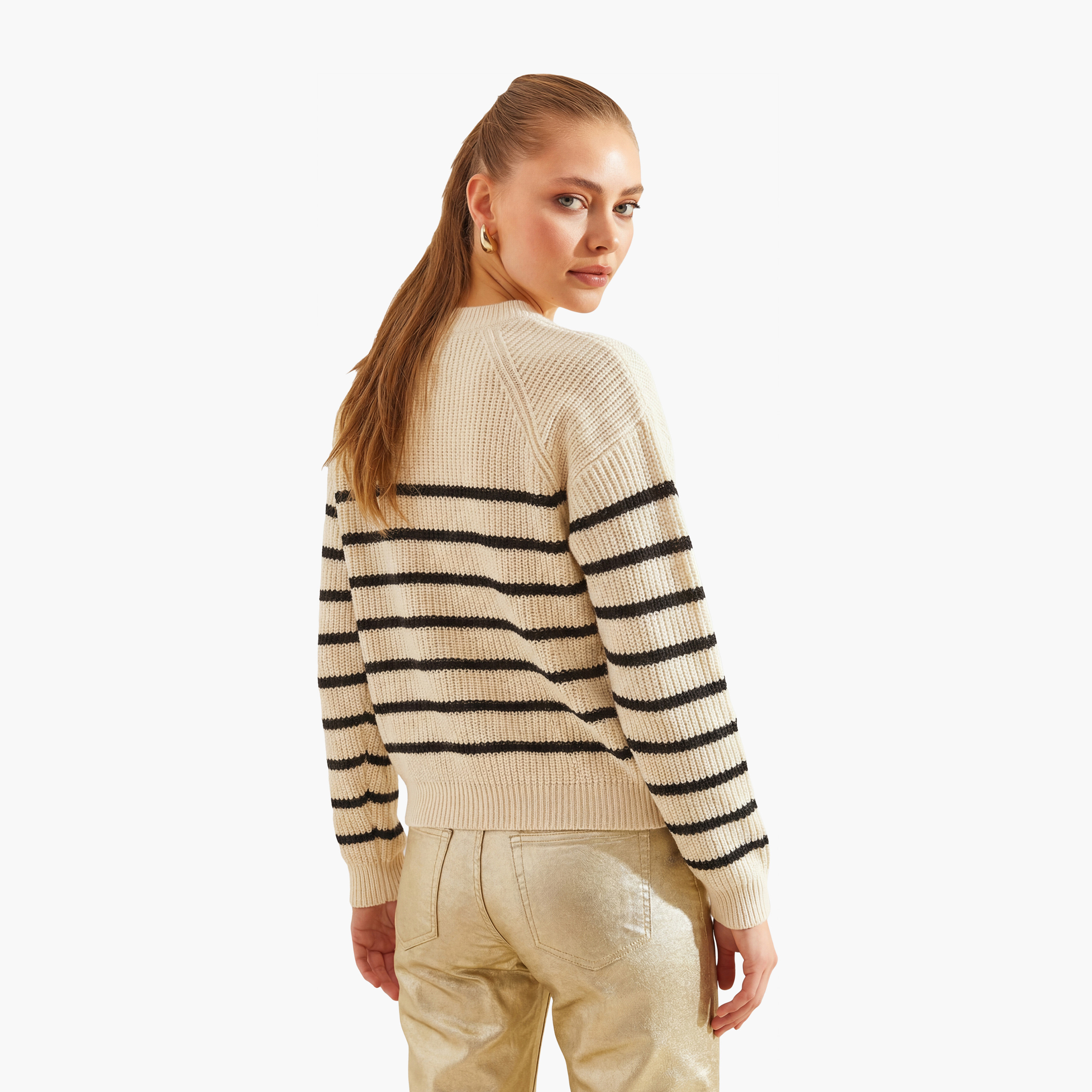 كنزة نسائي مضلع ومخطط باللون الكريمي من بيانكو لوتشي-women-clothing-cardigansandjumpers-jumpers-image-3