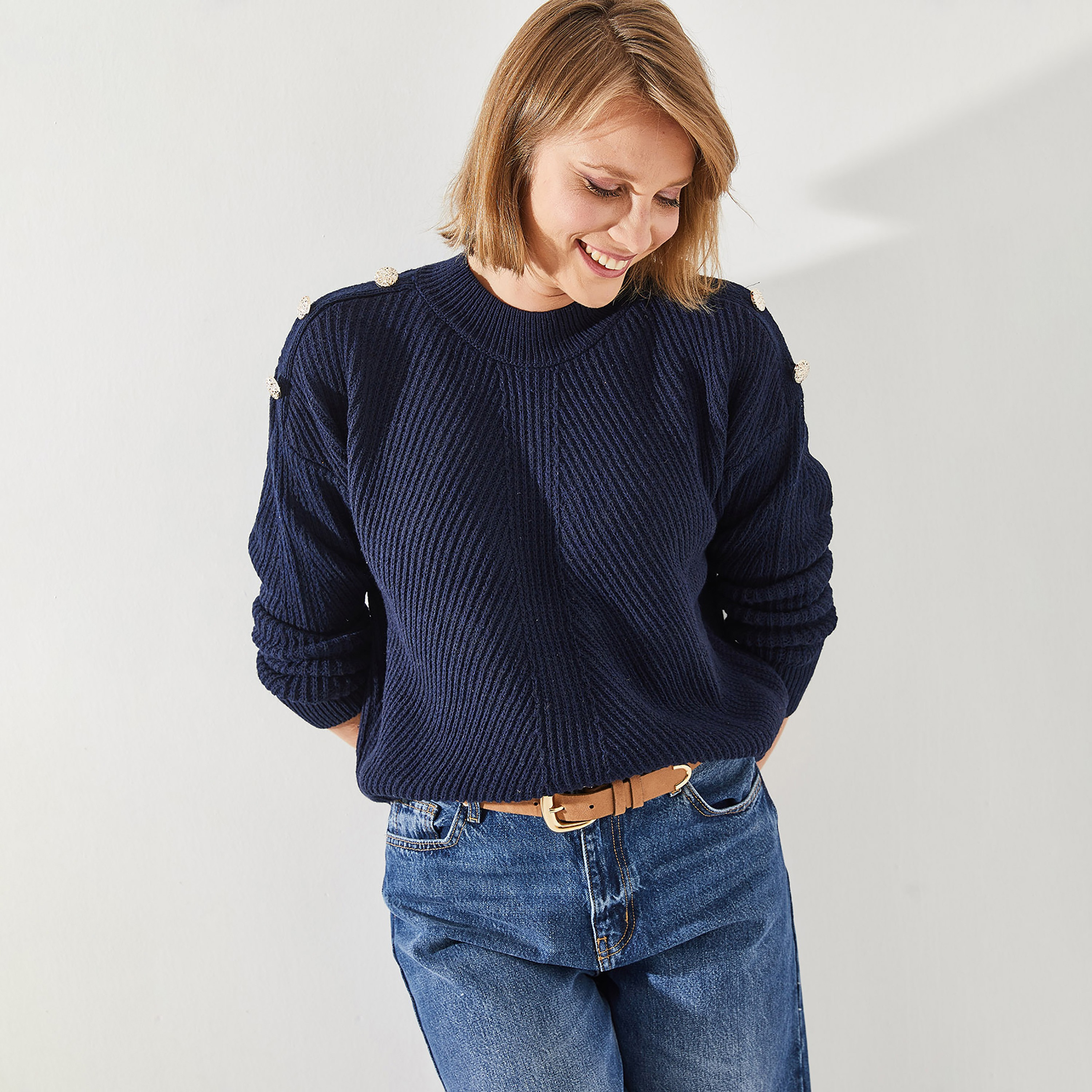 كنزة نسائي مضلع بأكمام منسدلة باللون الأزرق من بيانكو لوتشي-women-clothing-cardigansandjumpers-jumpers-image-3