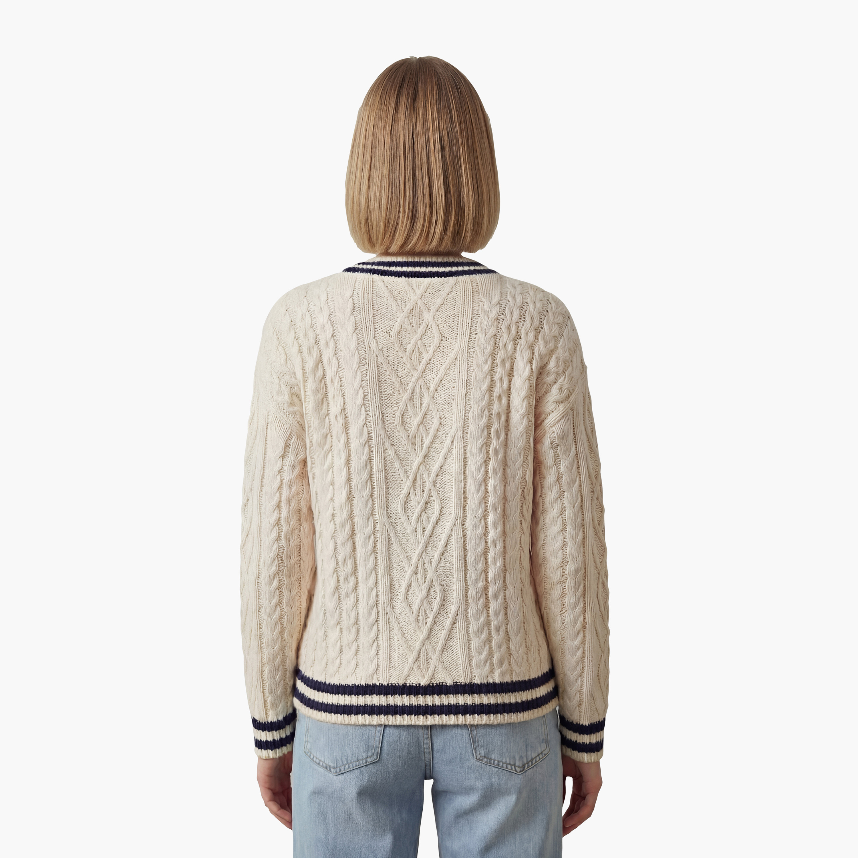 كنزة نسائي محبوك بنمط ضفائر باللون الكريمي من بيانكو لوتشي-women-clothing-cardigansandjumpers-jumpers-image-2