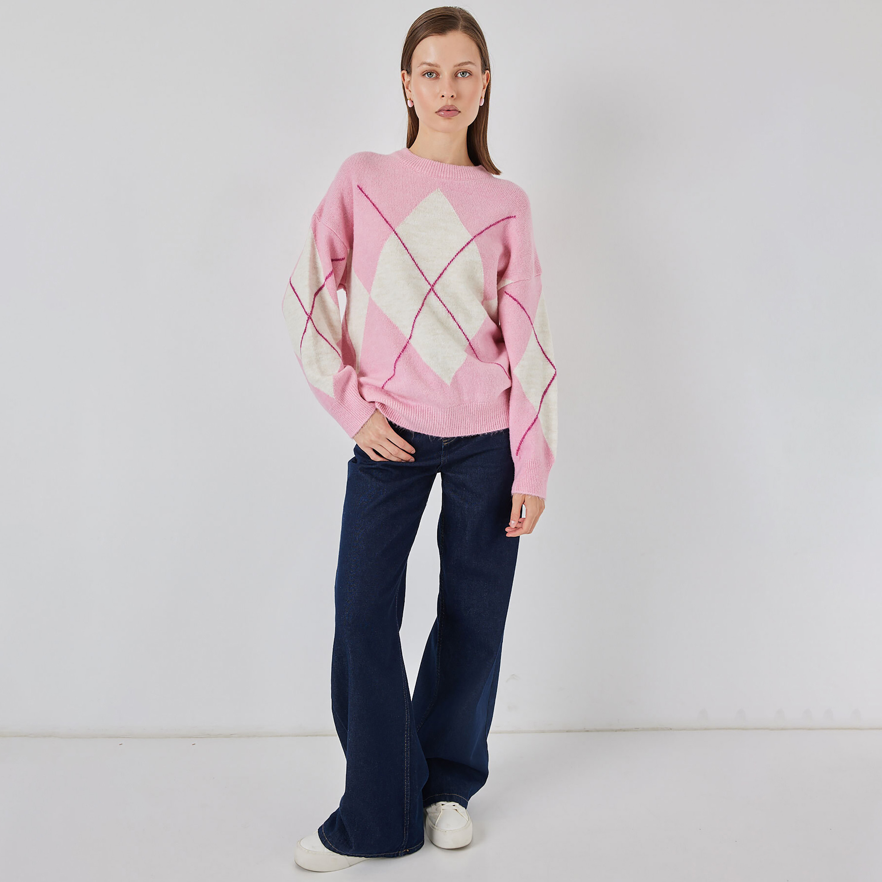 كنزة نسائي بنقشة المعينات وأكمام منسدلة من بيجدارت-women-clothing-cardigansandjumpers-jumpers-image-4