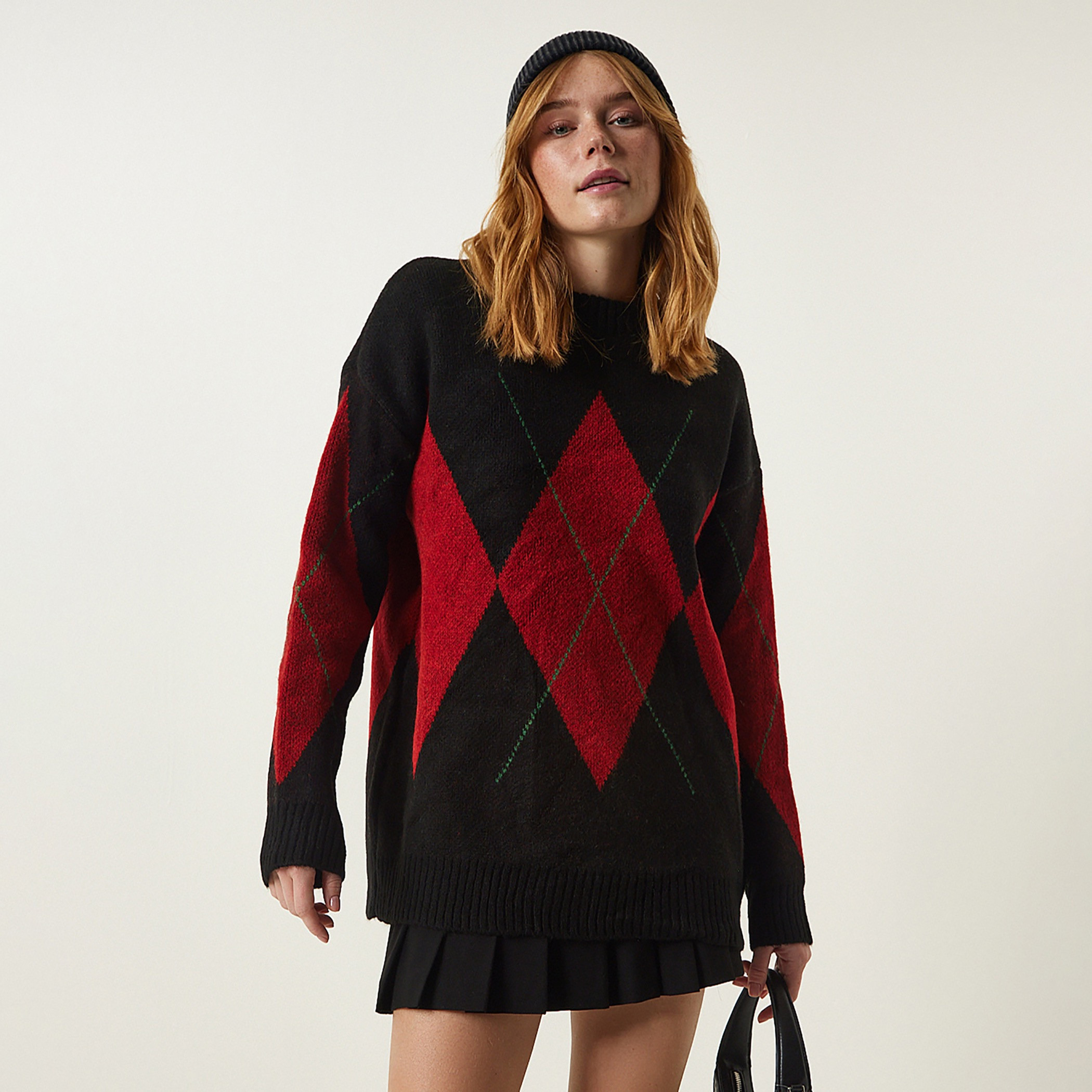 سعادة إسطنبول سوداء أرجايل برقبة وهمية بأكمام منسدلة سترة نسائية-women-winterwear-cardigansandjumpers-jumpers-image-1