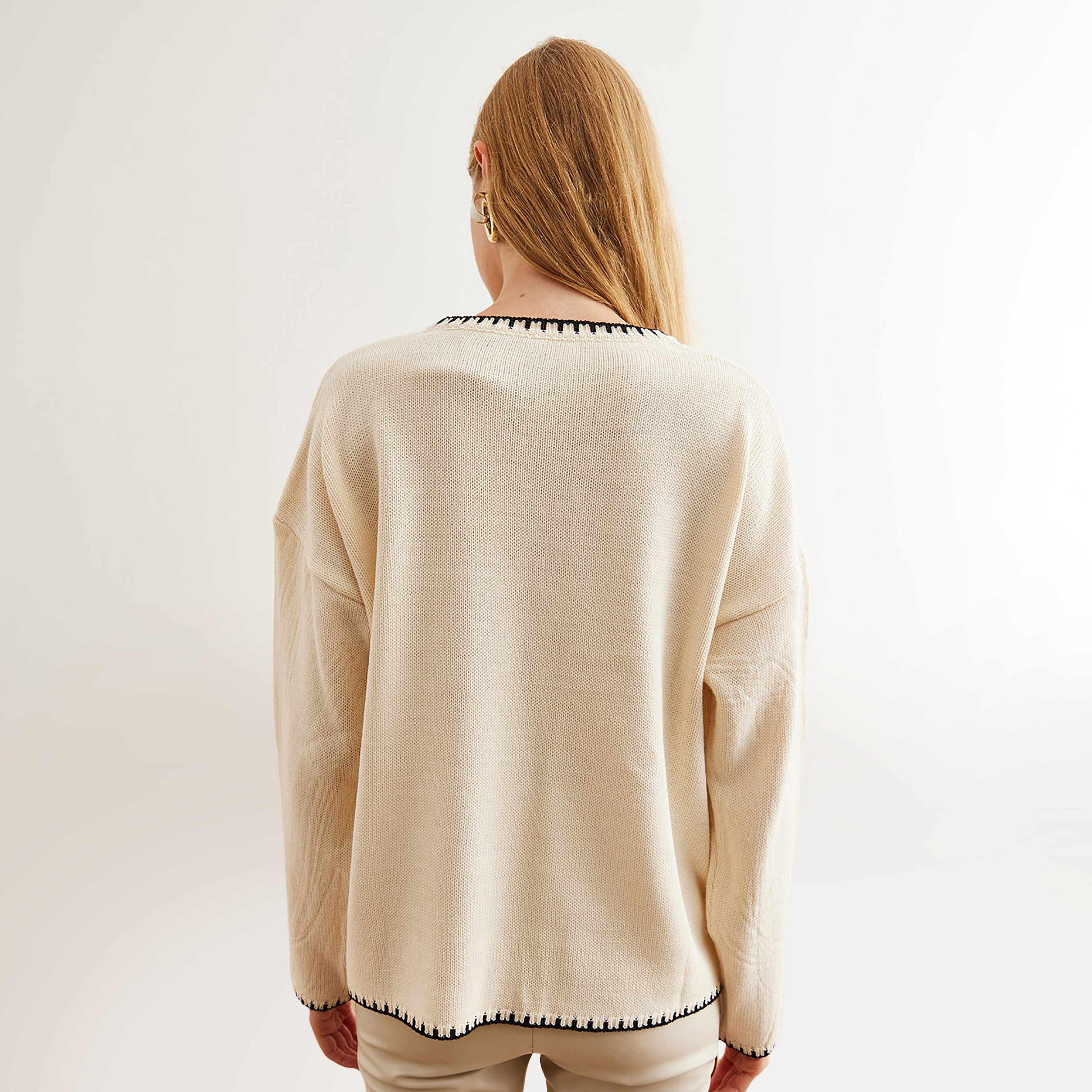 كنزة نسائي محبوك بأكمام منسدلة باللون الكريمي من أولالوك-women-clothing-cardigansandjumpers-jumpers-image-2
