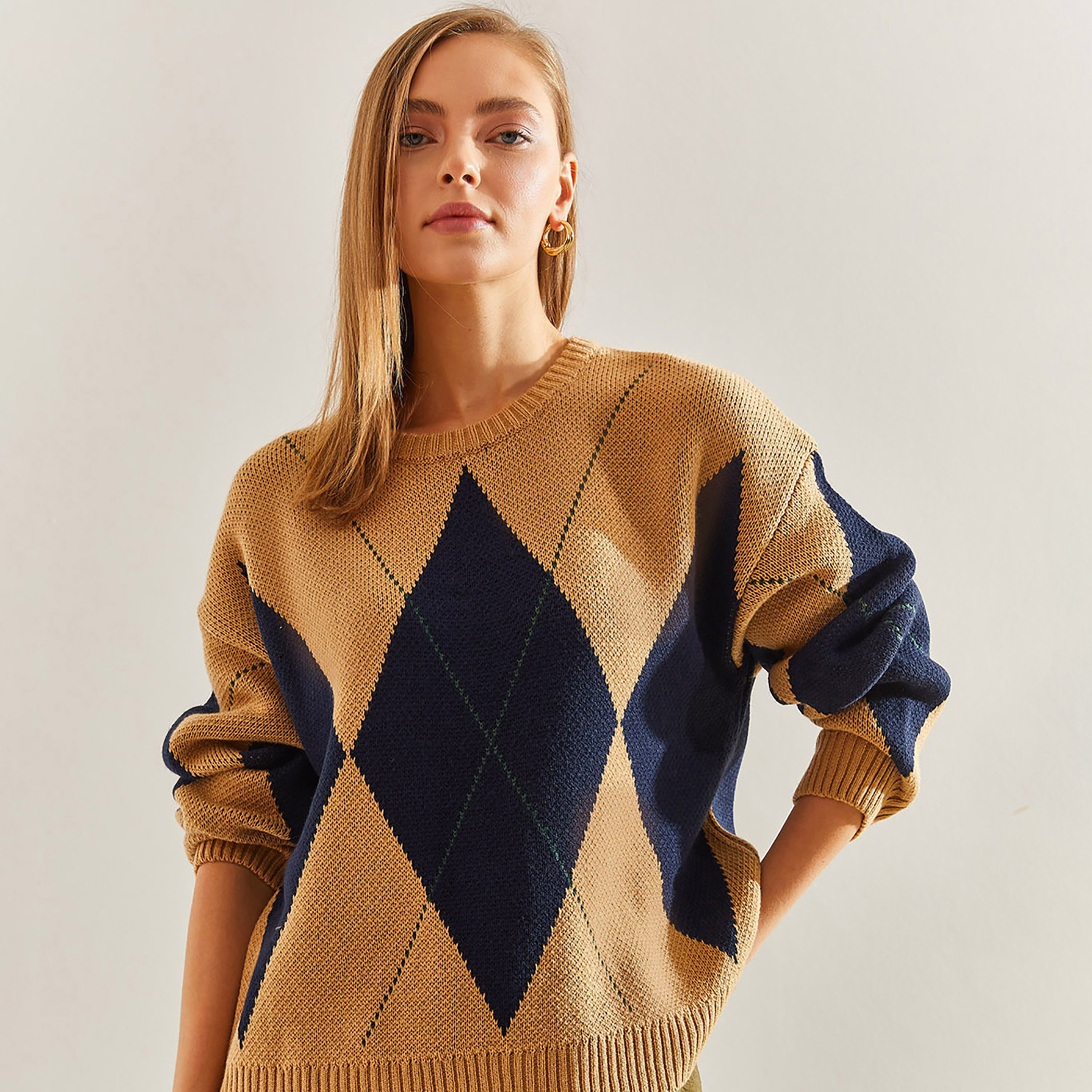 Bianco Lucci Brown Argyle Dropped Sleeves Women's Sweater-women-clothing-cardigansandjumpers-jumpers-image-5