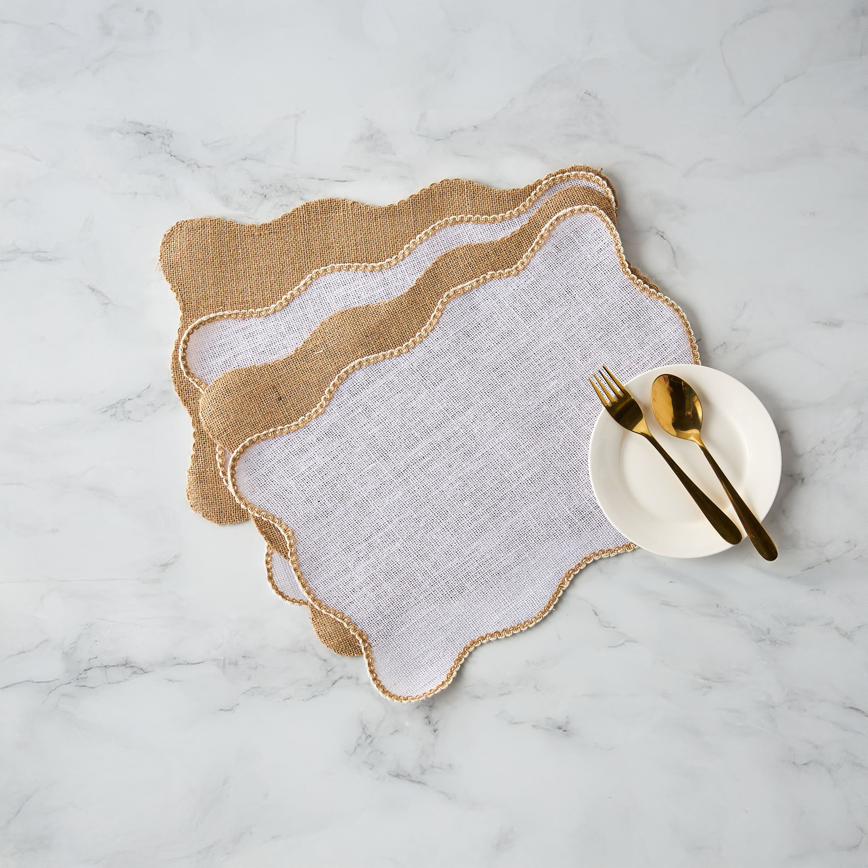 Wavy Edge 4-Piece Woven Jute Placemat Set - 45x30 cms-household-dining-tablelinen-placemats-image-1