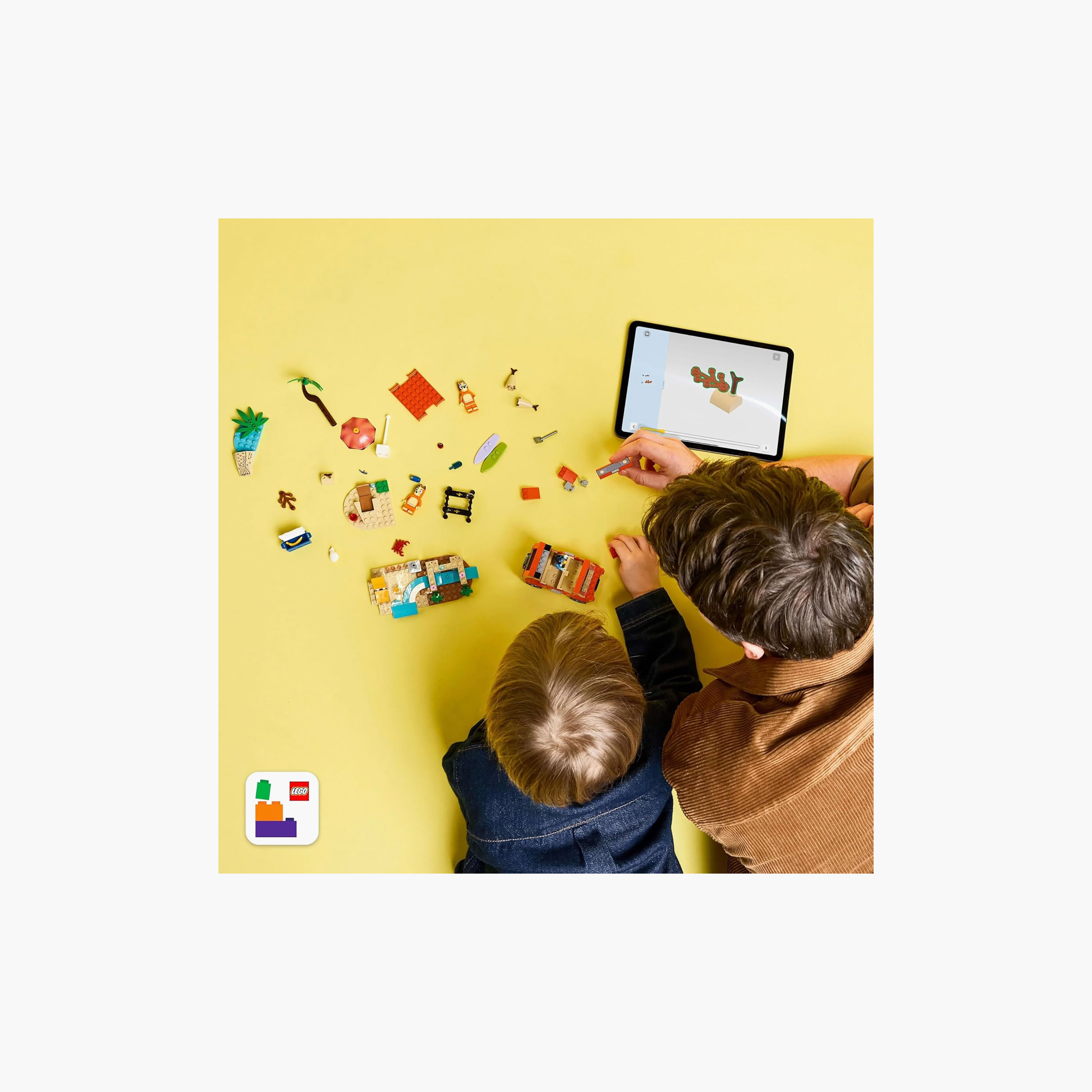 طقم بناء رحلة شاطئ بلوي وسيارة العائلة لمرحلة ما قبل المدرسة 11202 من ليغو-toys-buildingblocks-blocks-image-1