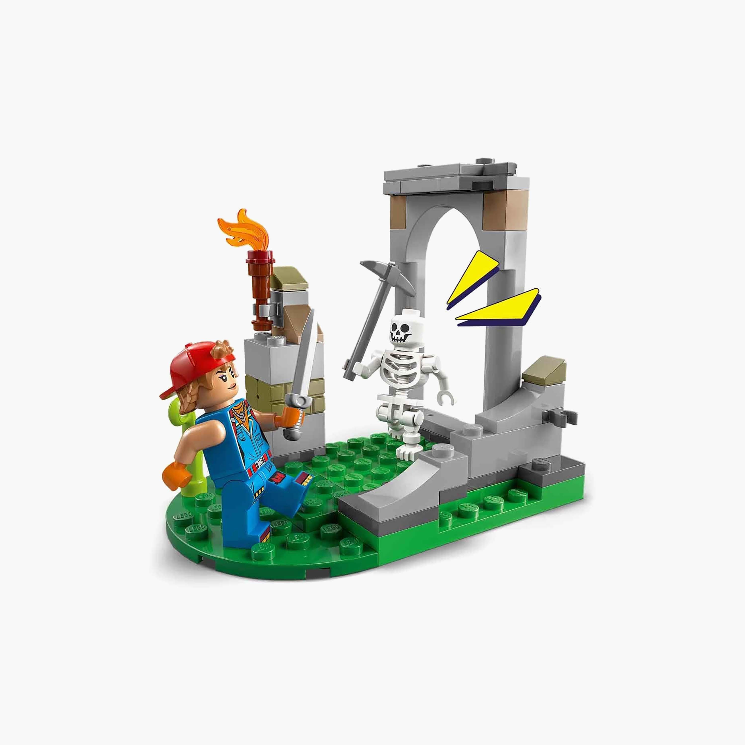 LEGO Fortnite Peely & Sparkplug’s Camp Video Game Building Set 77075-toys-buildingblocks-blocks-image-4