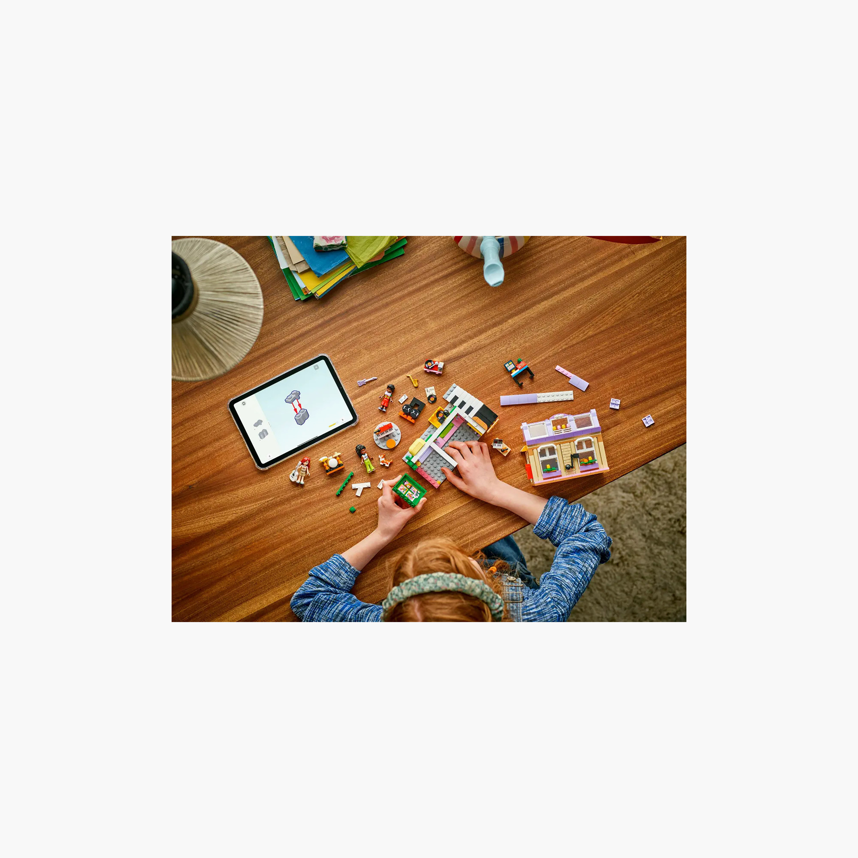 طقم بناء متجر موسيقى وشقة للعب التخيلي فريندز 42653 من ليغو-toys-buildingblocks-blocks-image-9