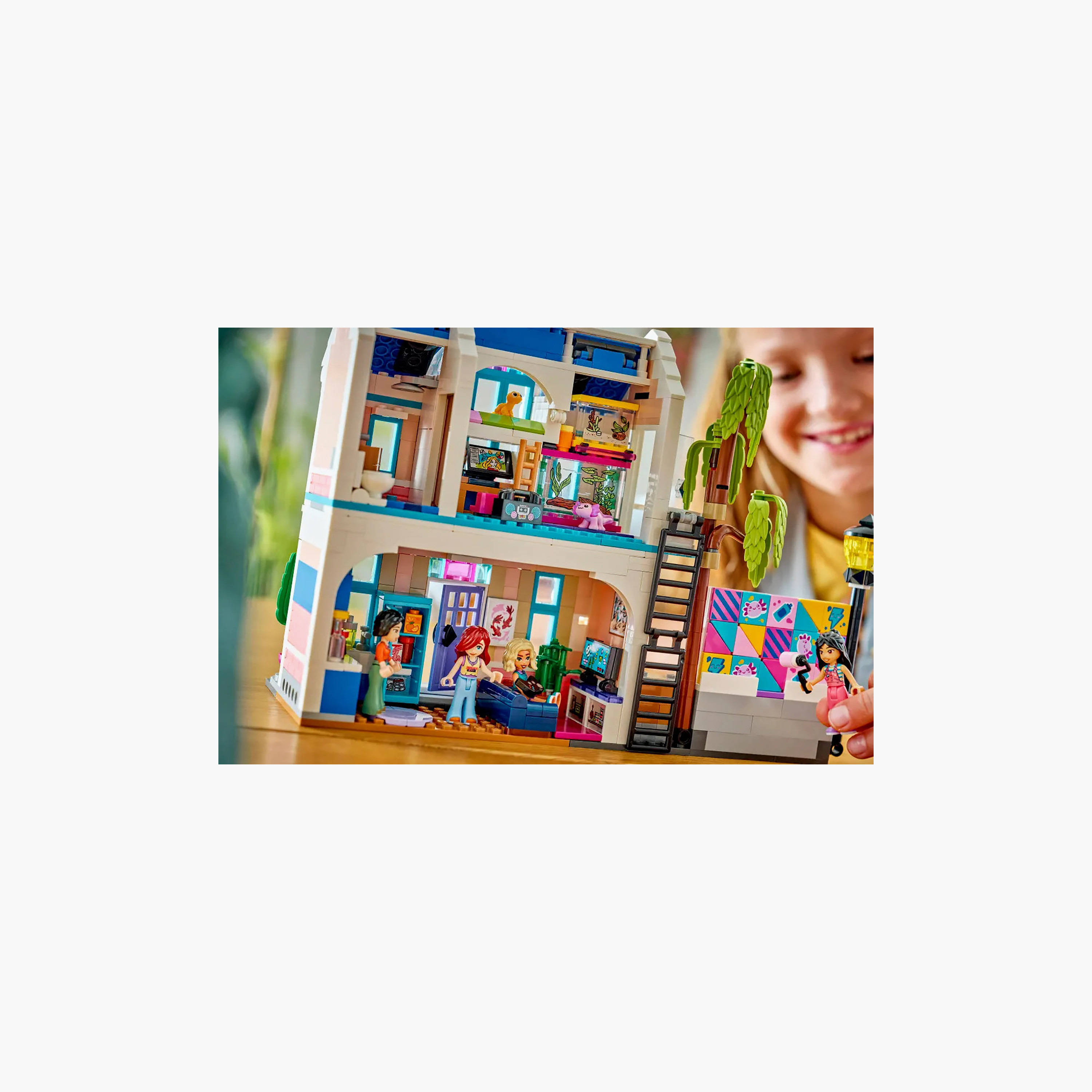 لعبة بناء منزل عائلة ليان فريندز 42687 من ليغو-toys-buildingblocks-blocks-image-2