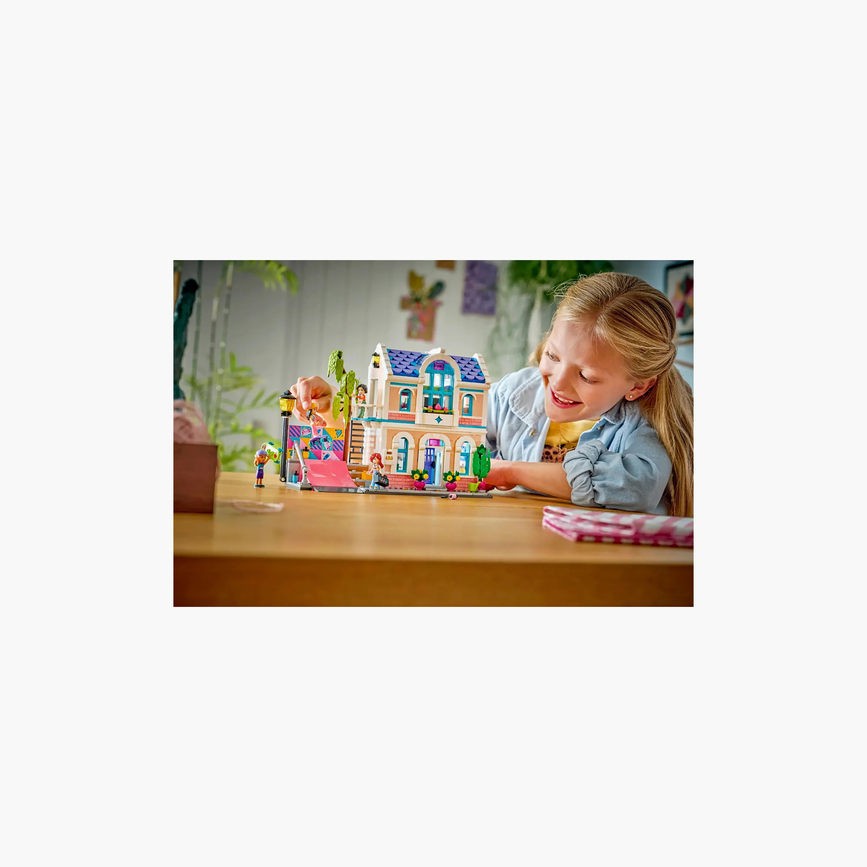 لعبة بناء منزل عائلة ليان فريندز 42687 من ليغو-toys-buildingblocks-blocks-image-3