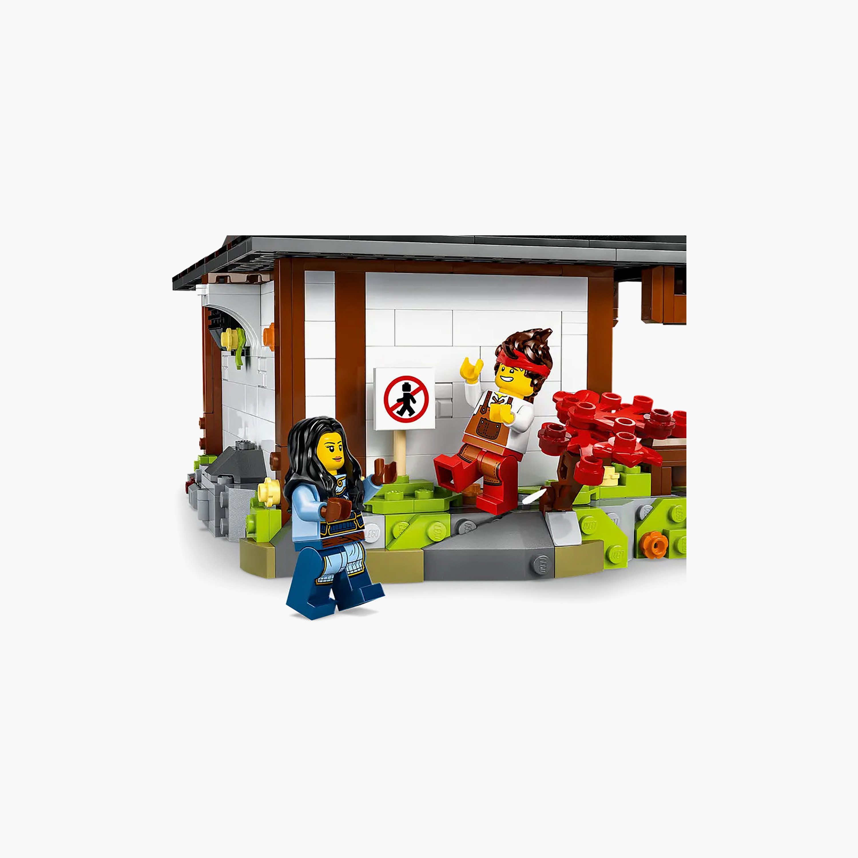 LEGO NINJAGO Four Weapons Blacksmith 15th Anniversary 71858-toys-buildingblocks-blocks-image-9