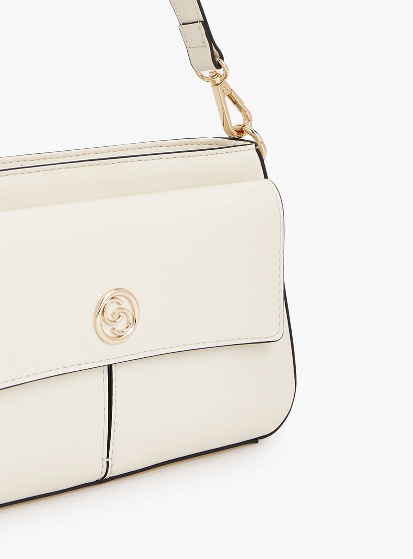 شنطة كروس بودي بحزام قابل للفصل وتفاصيل الشعار من سيليست-women-bagsandwallets-handbags-image-3