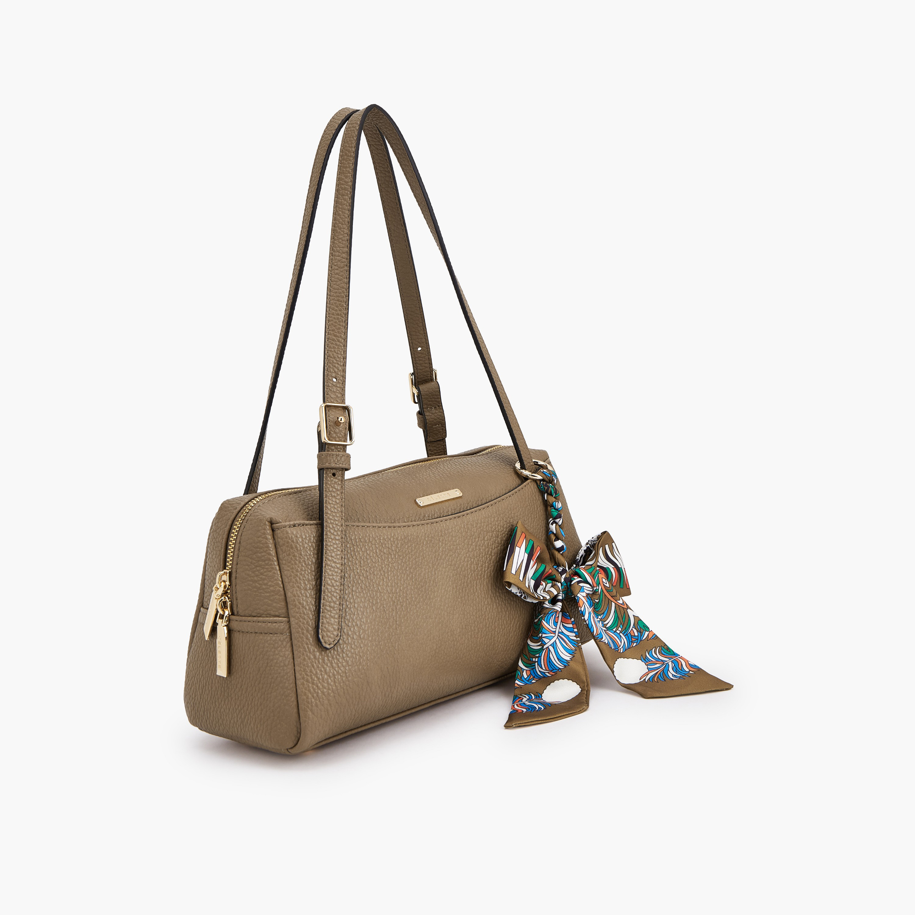 شنطة كتف بارزة الملمس بتفاصيل وشاح من سيليست-women-bagsandwallets-handbags-image-2