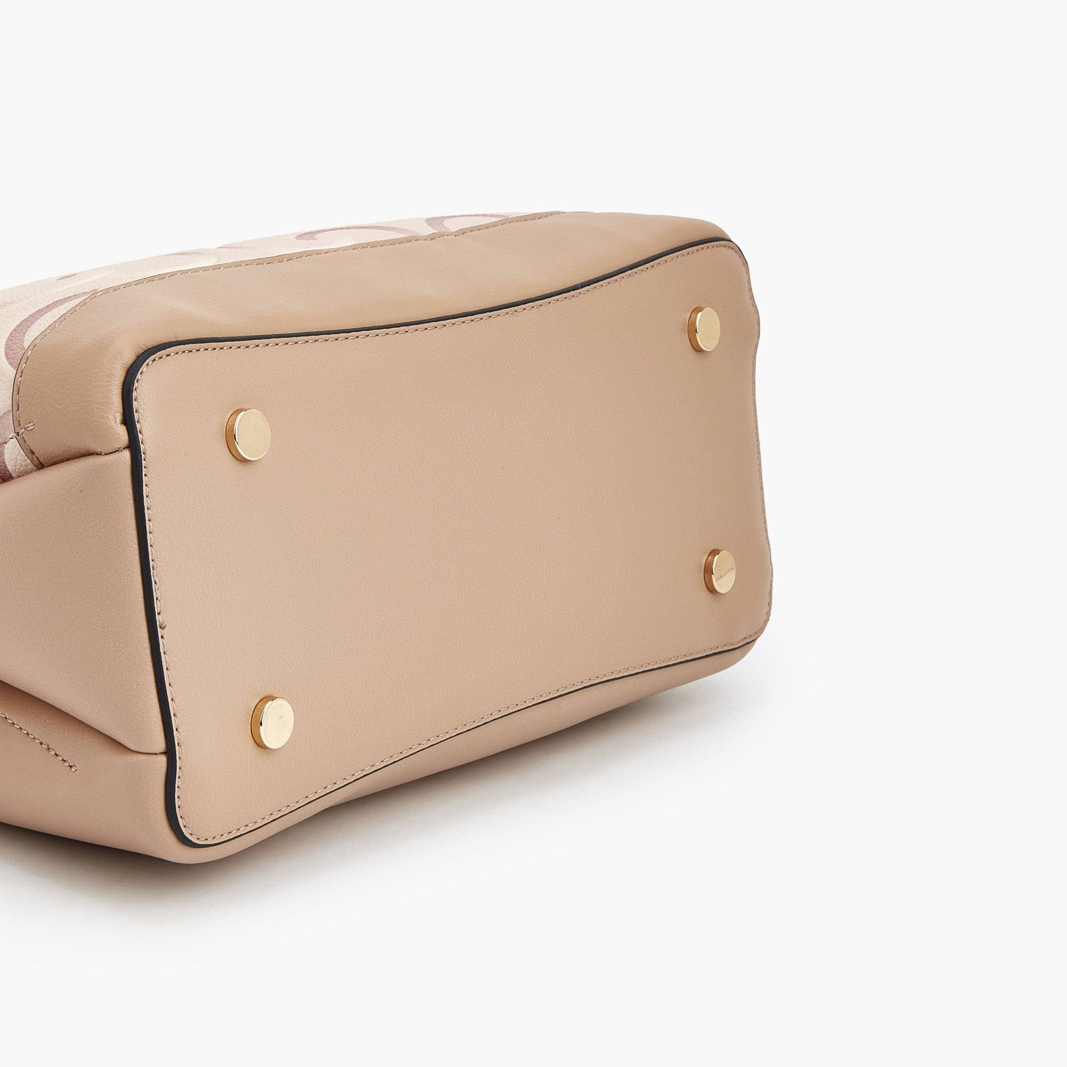 شنطة توتي بطبعات مونوجرام ومقبض مزدوج من سيليست-women-bagsandwallets-handbags-image-7