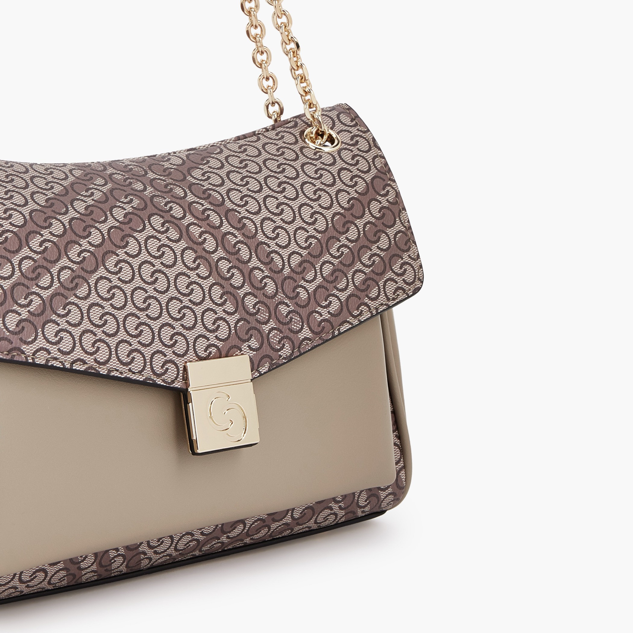 شنطة كروس بودي بطبعات وزر إغلاق من سيليست-women-bagsandwallets-handbags-image-4